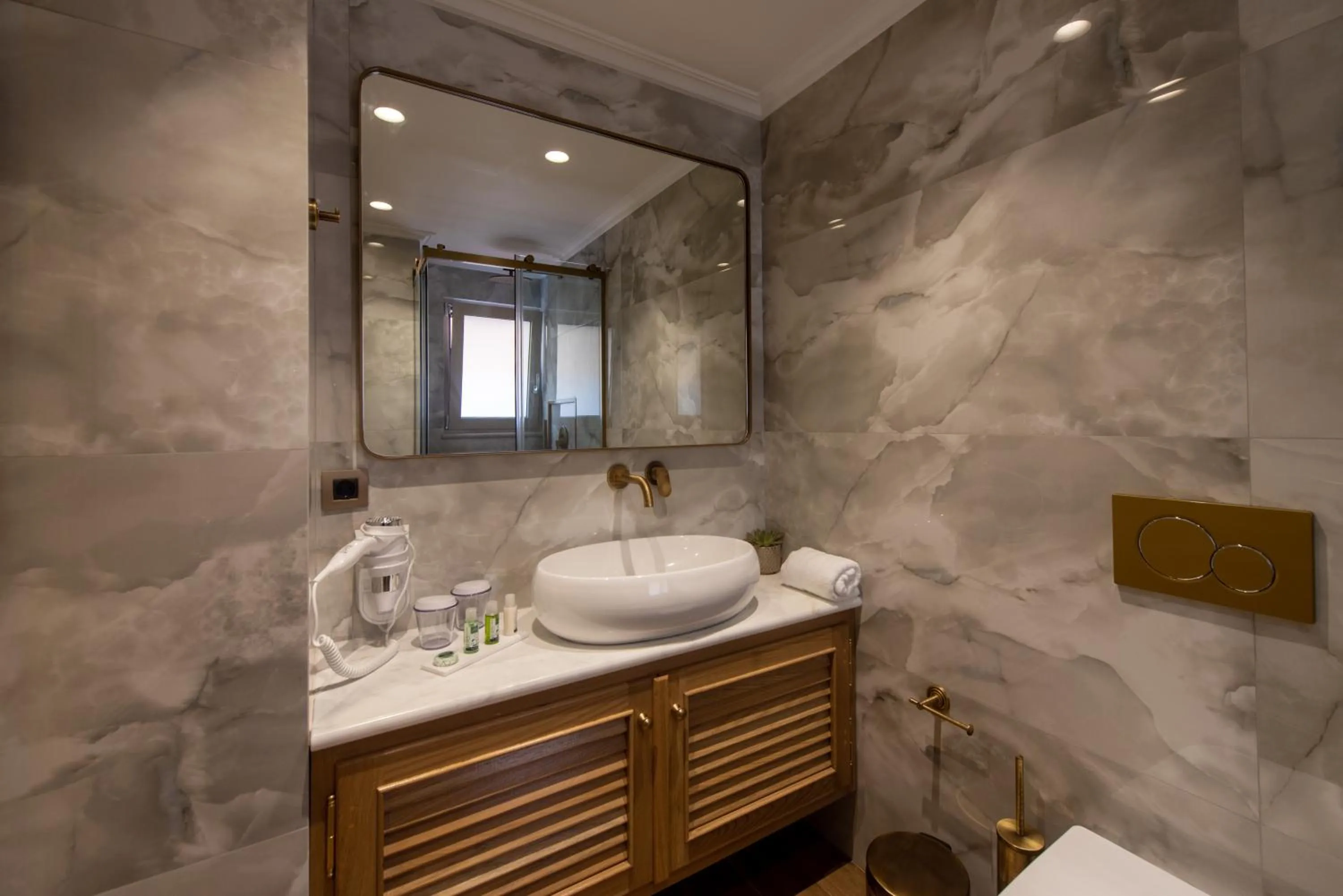 Bathroom in Capolavoro Suites