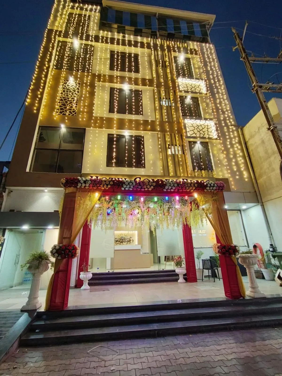 Property building in Hotel Golden Bliss