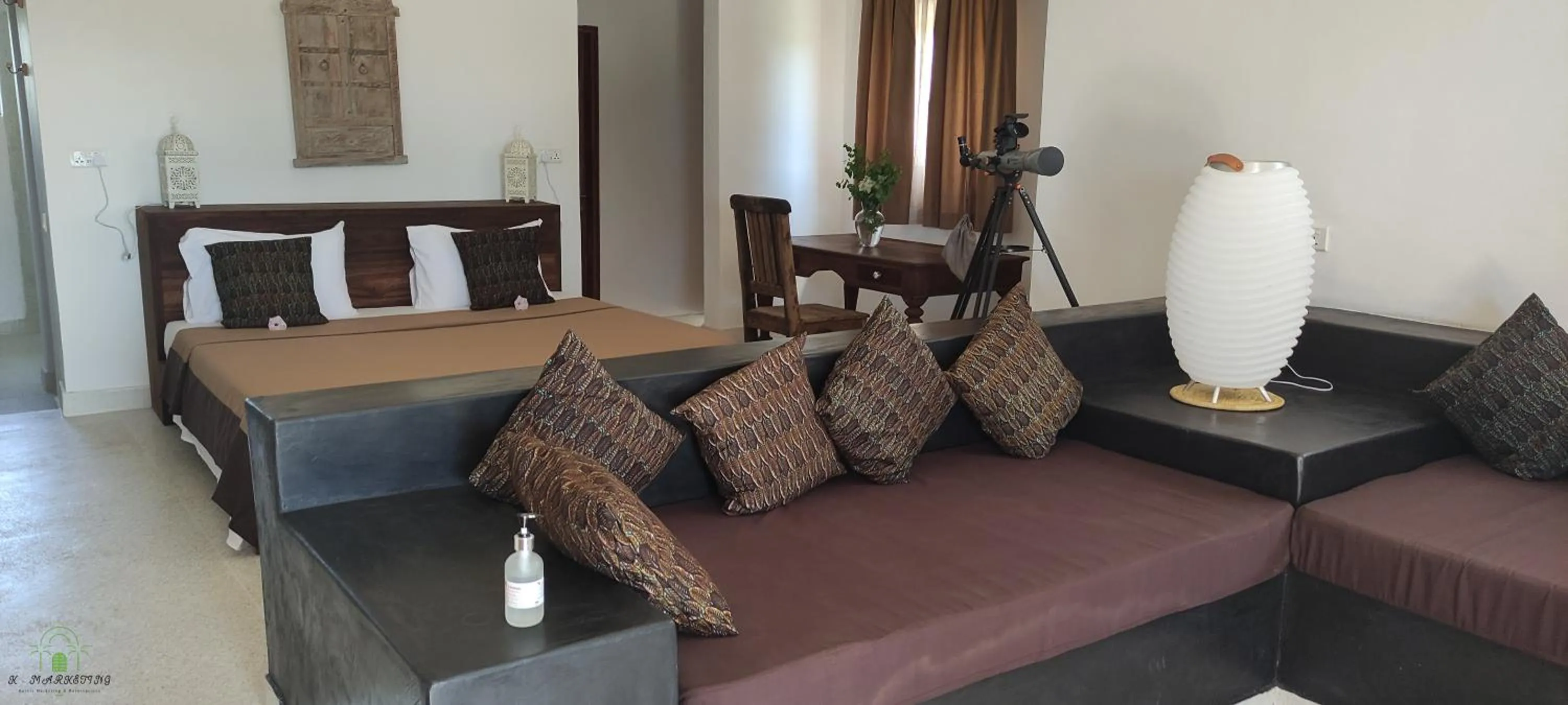 Bed in Amani Villas Nature Retreat