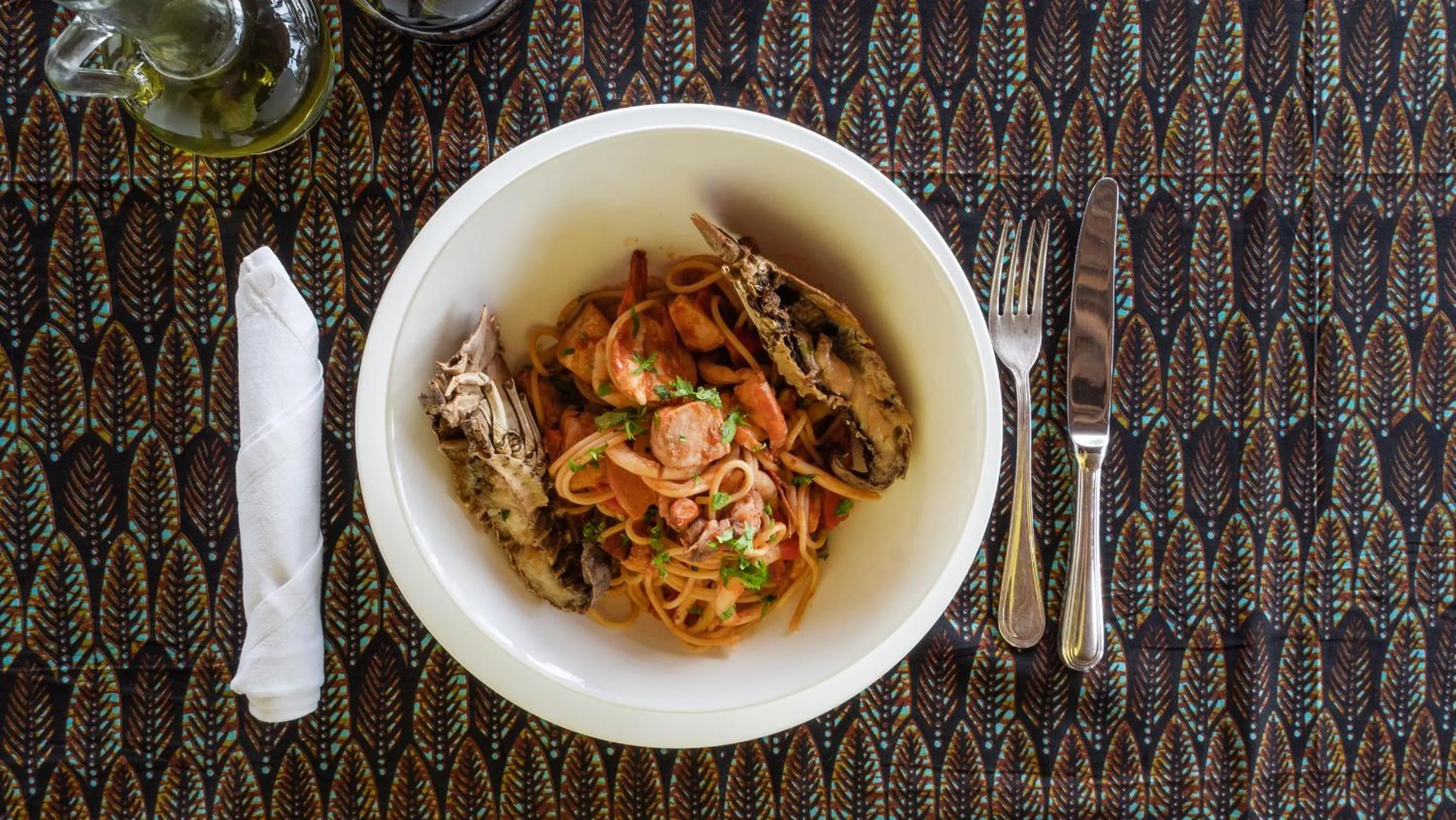 Food and drinks in Amani Villas Nature Retreat