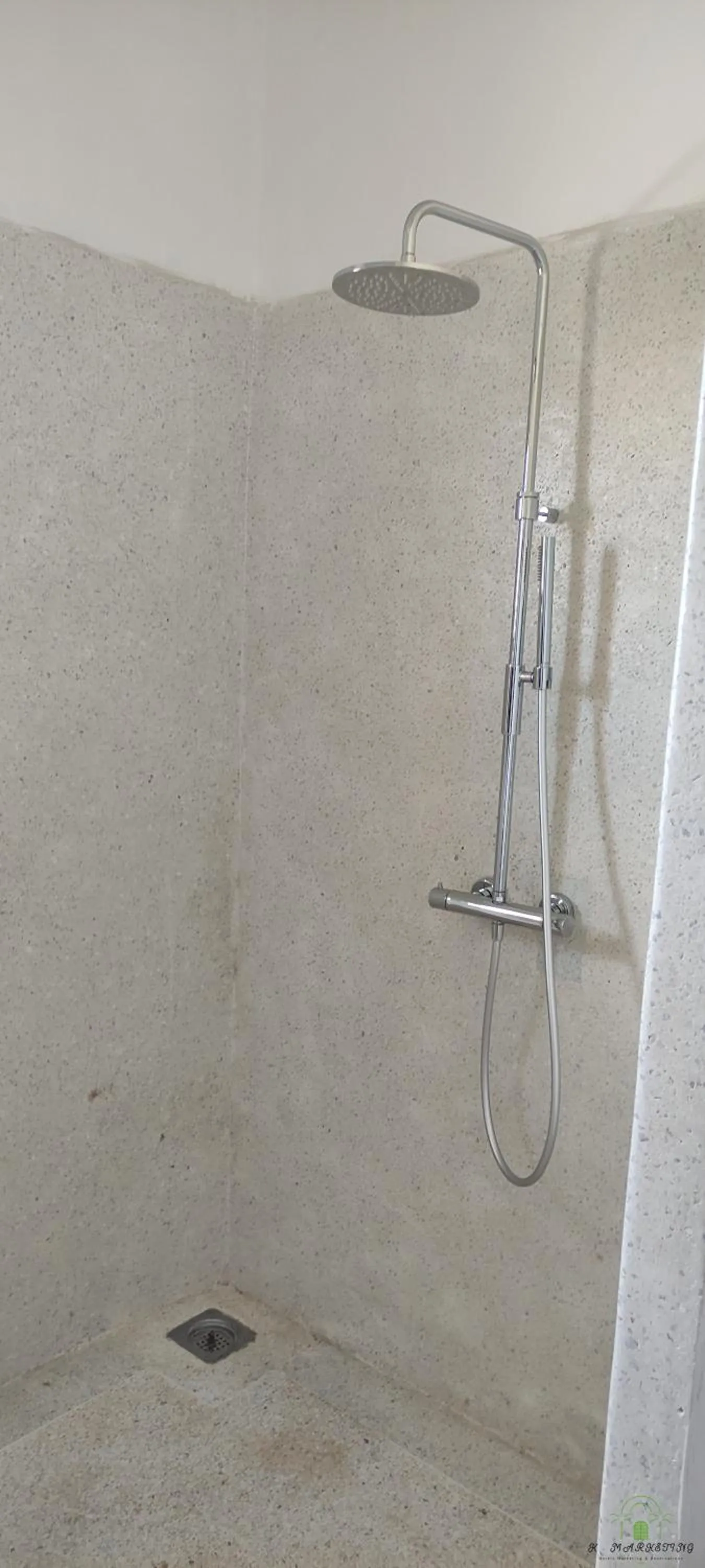 Shower in Amani Villas Nature Retreat