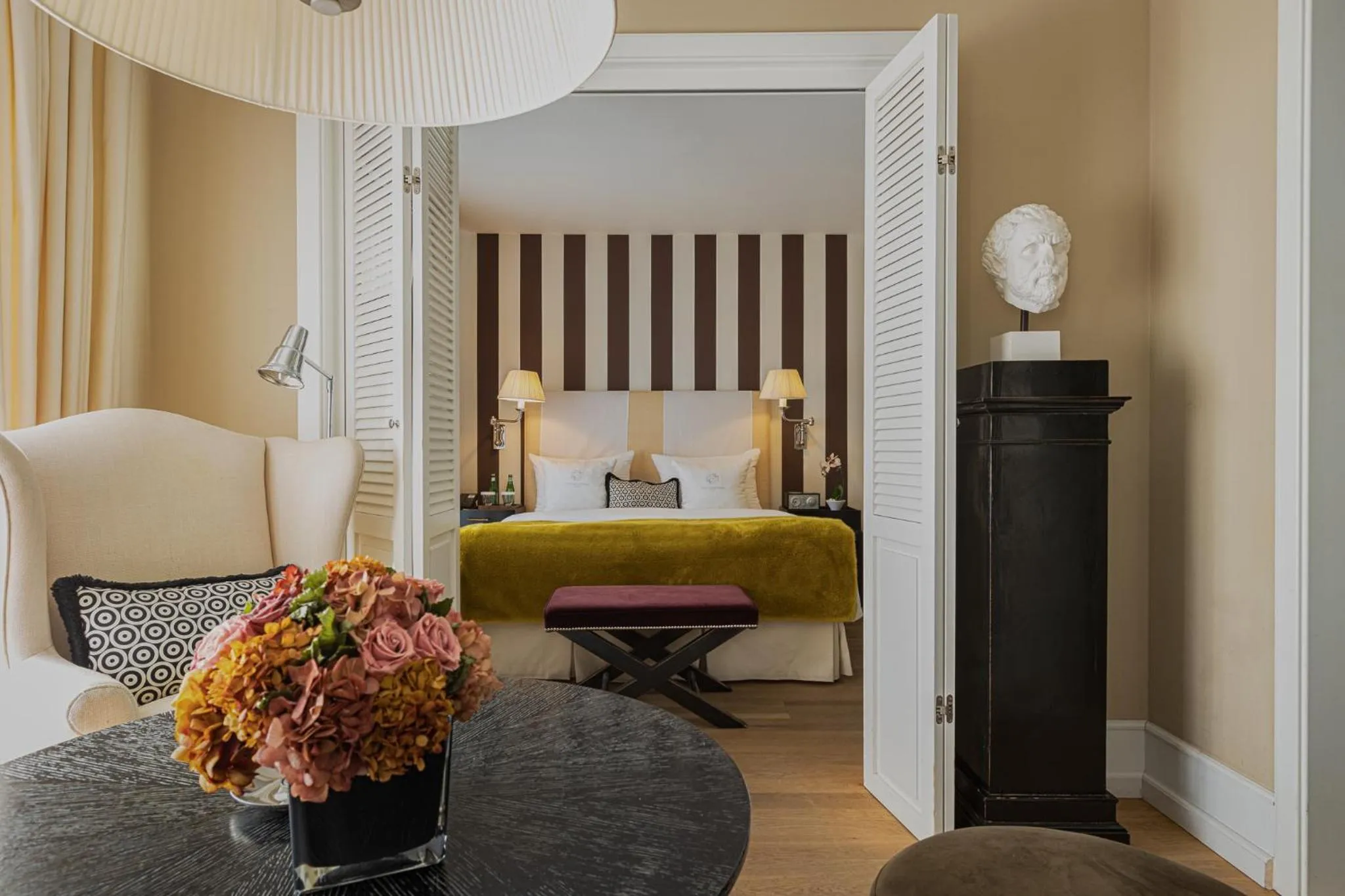 Bed in House of Hütter- Heidelberg Suites Boutique