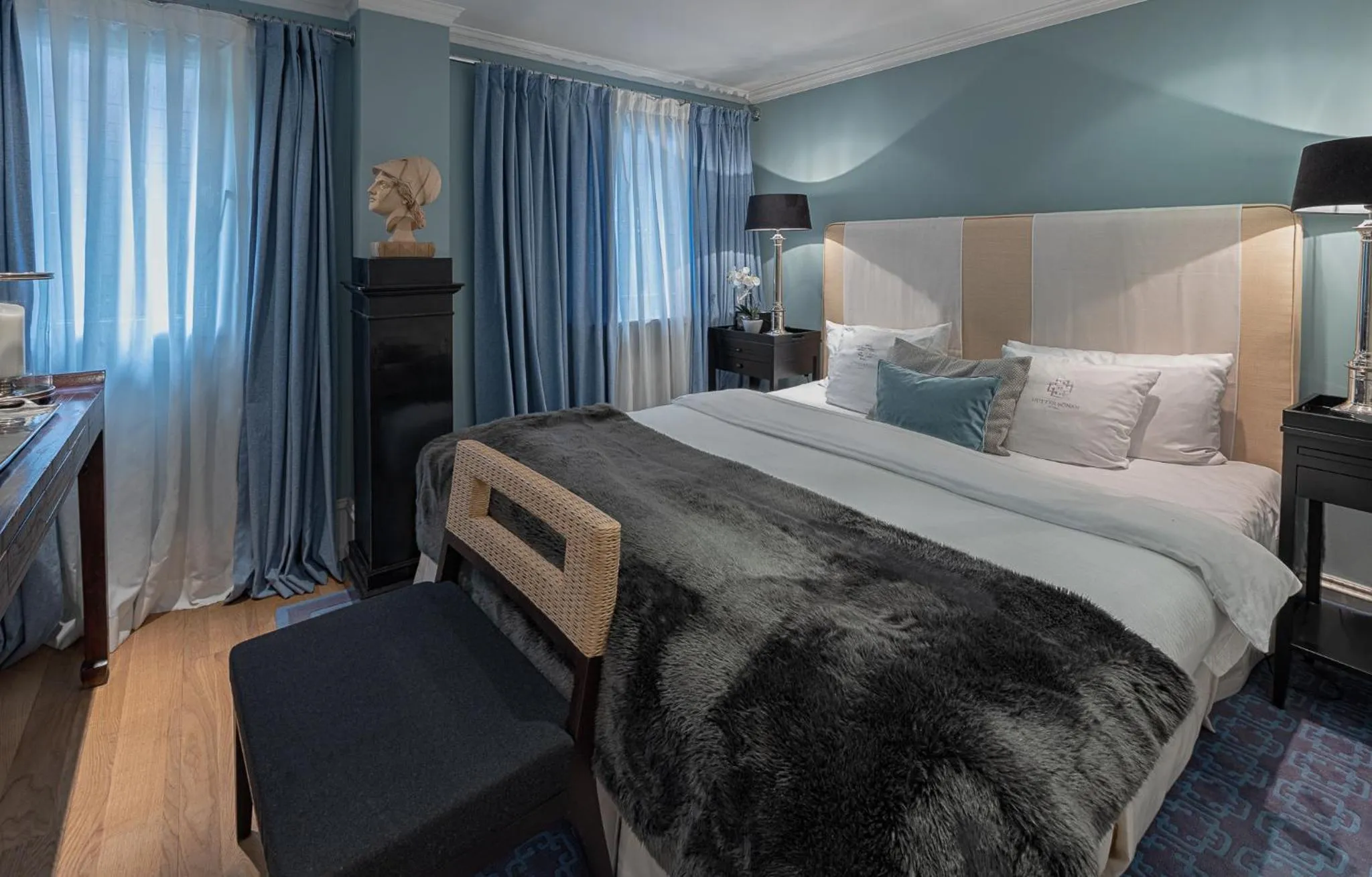 Bed in House of Hütter- Heidelberg Suites Boutique