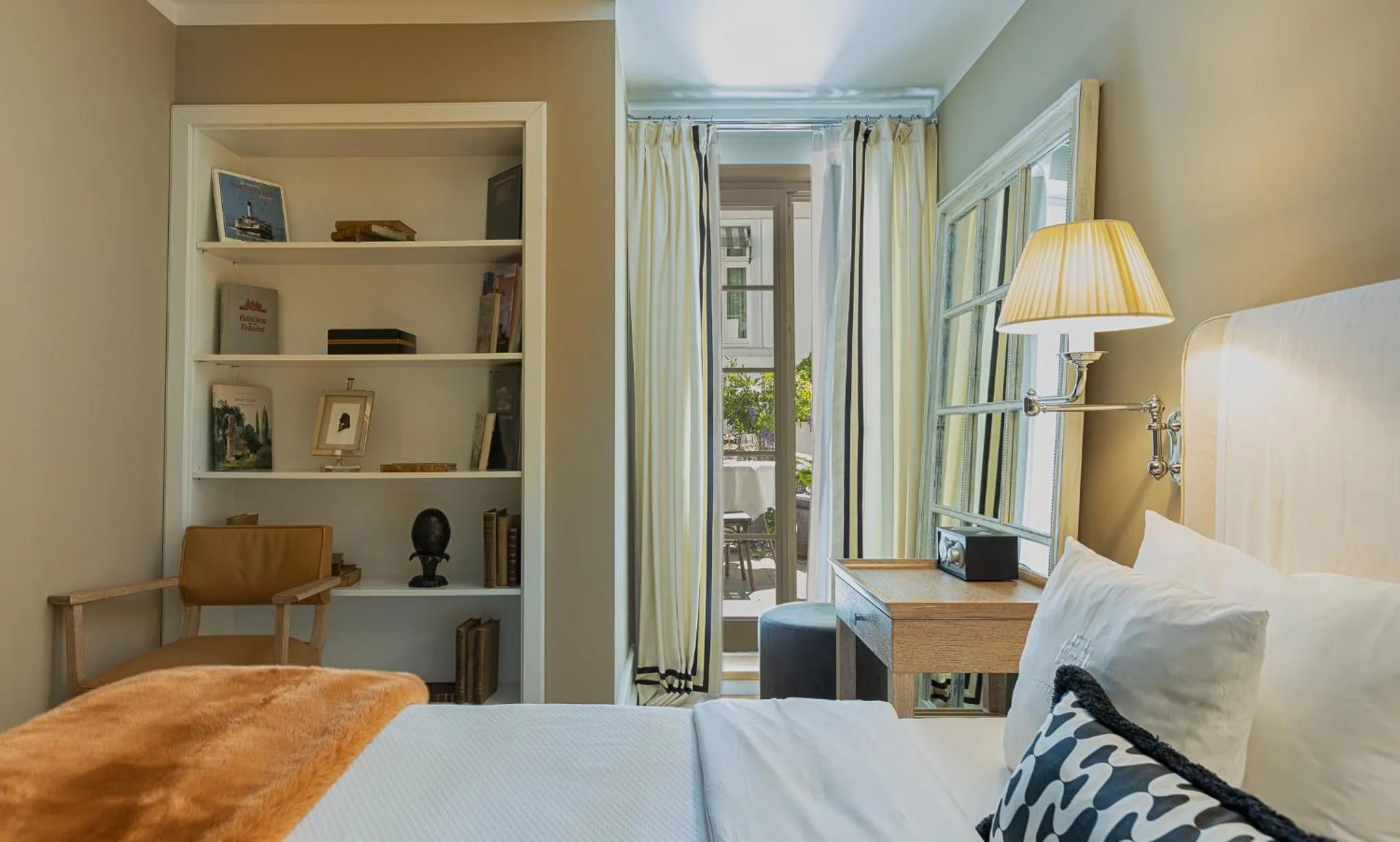 Balcony/Terrace, Bed in House of Hütter- Heidelberg Suites Boutique