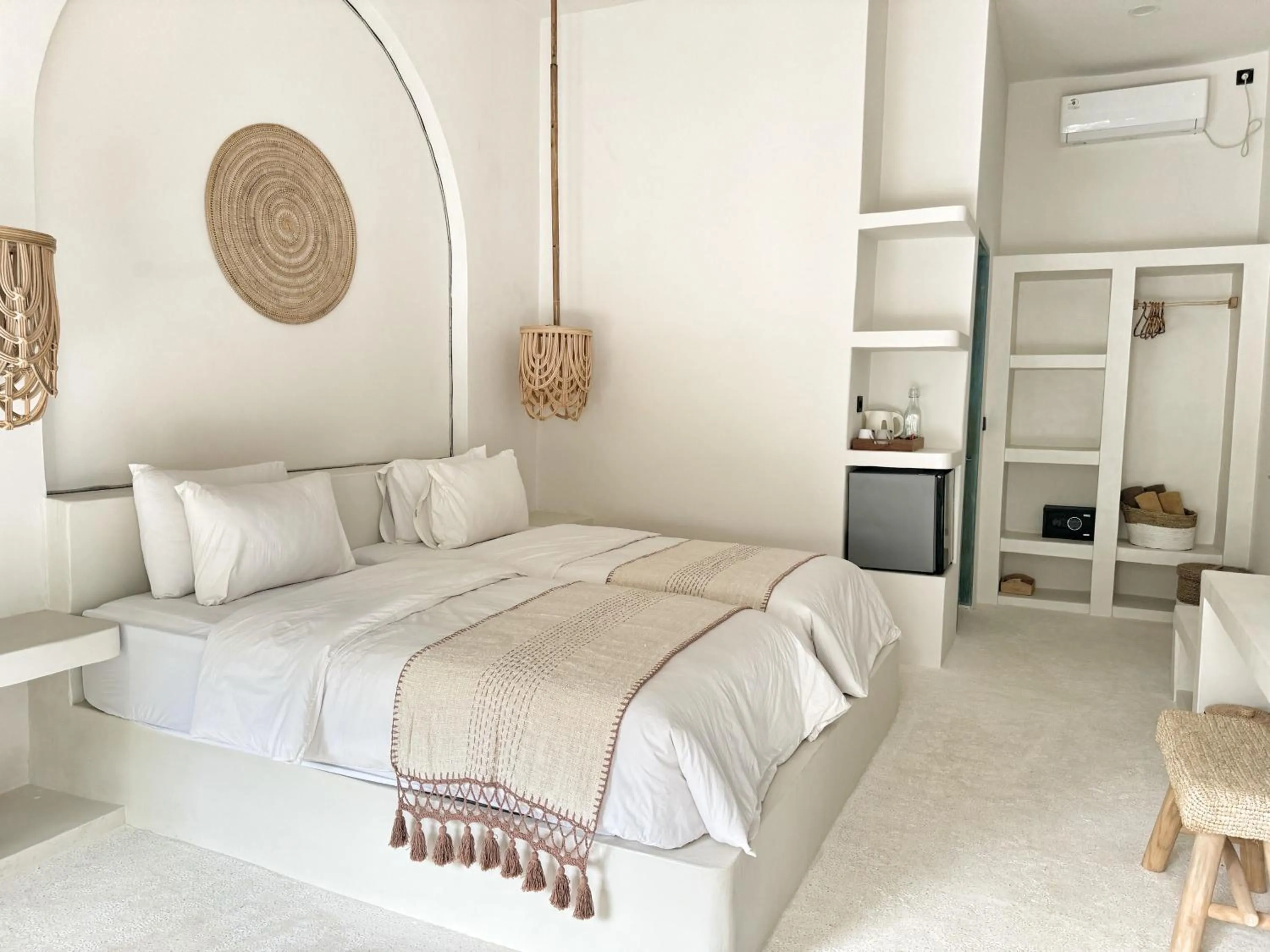 Bed in Kacchapa Resort and Restaurant