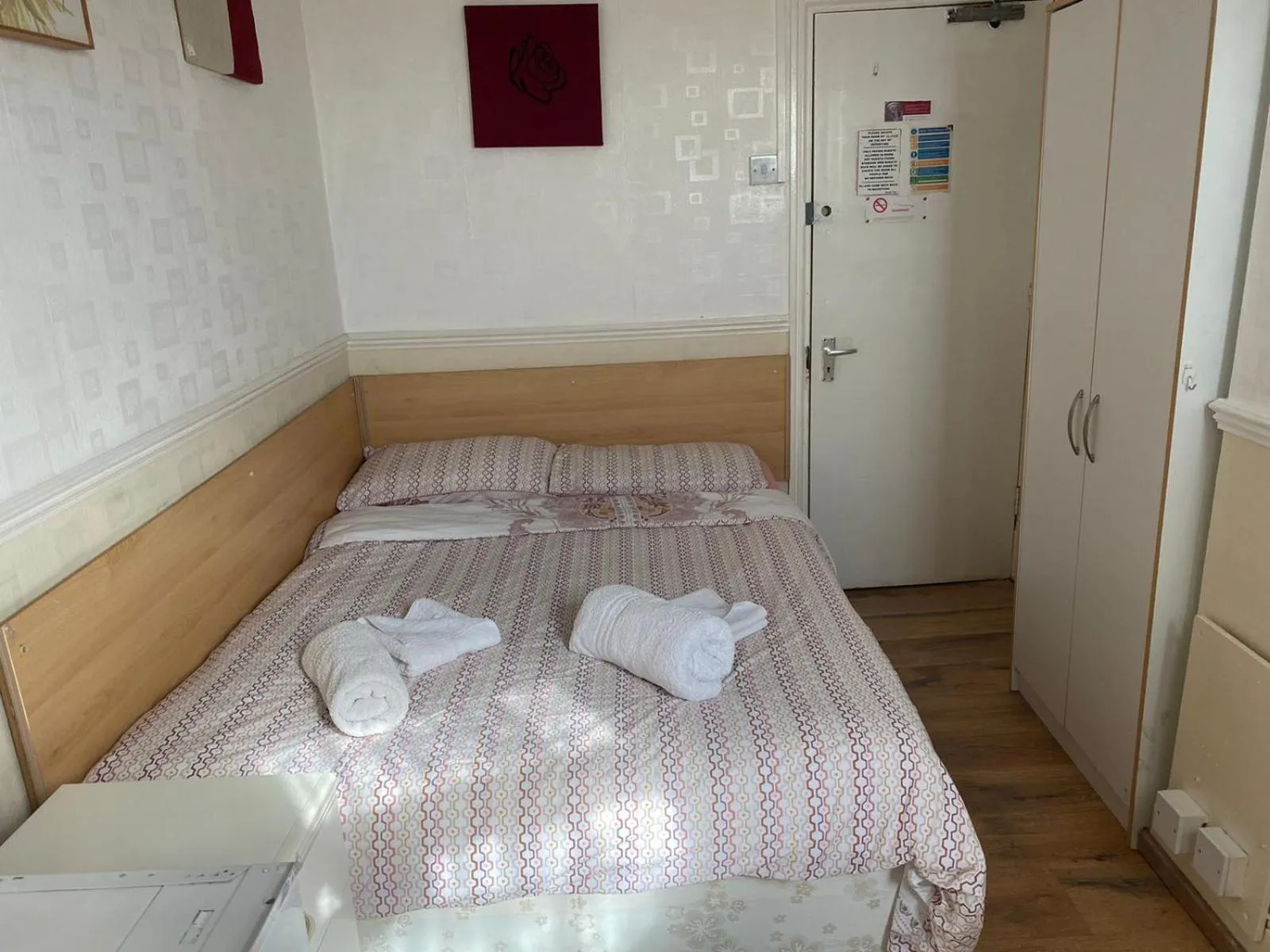 Bed in Mellory hotel