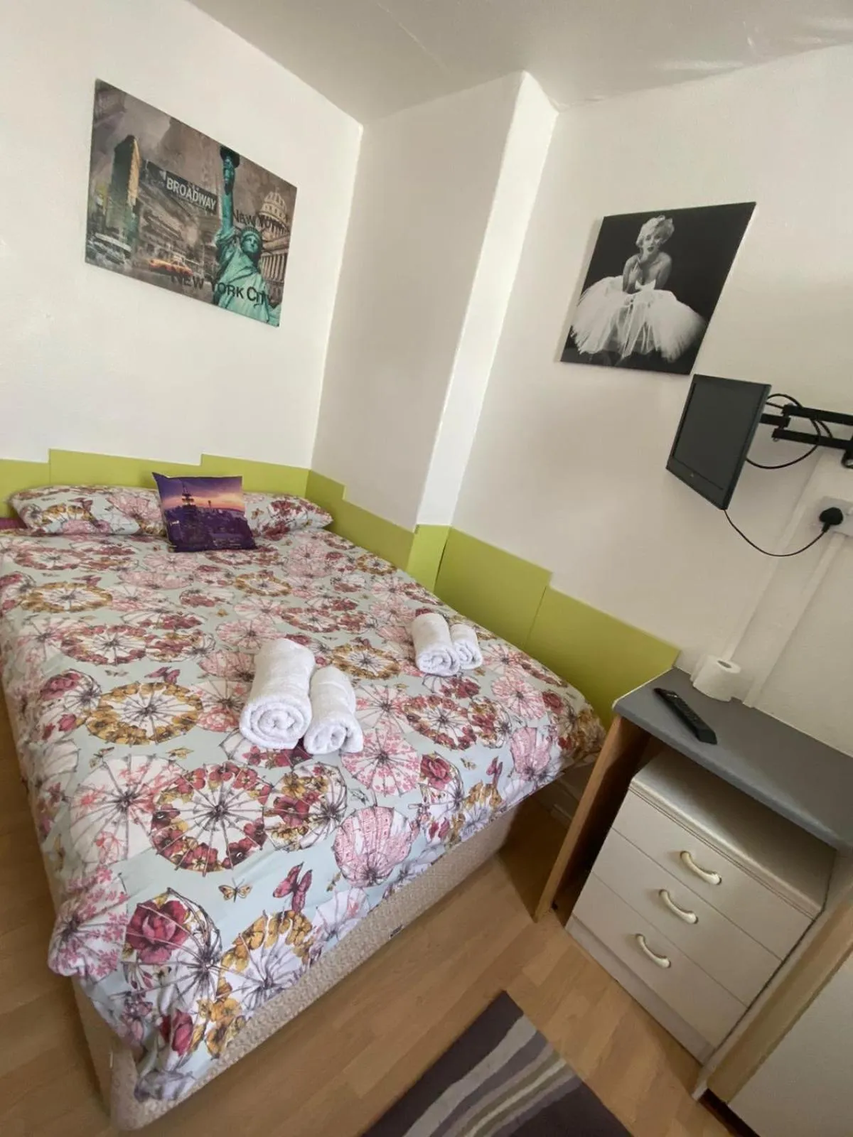 Bed in Mellory hotel