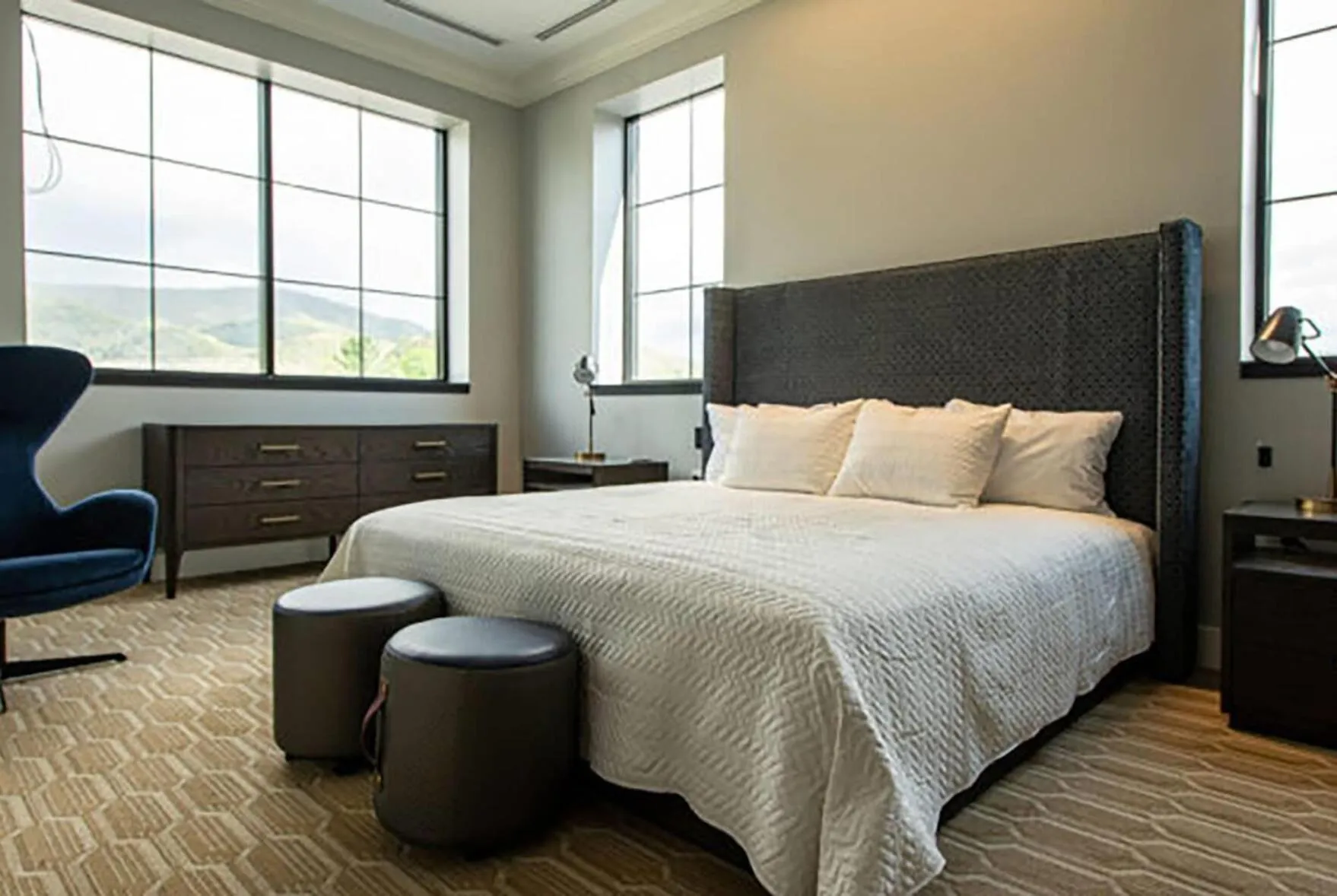 Photo of the whole room, Bed in The Schoolhouse Hotel, Trademark Collection by Wyndham