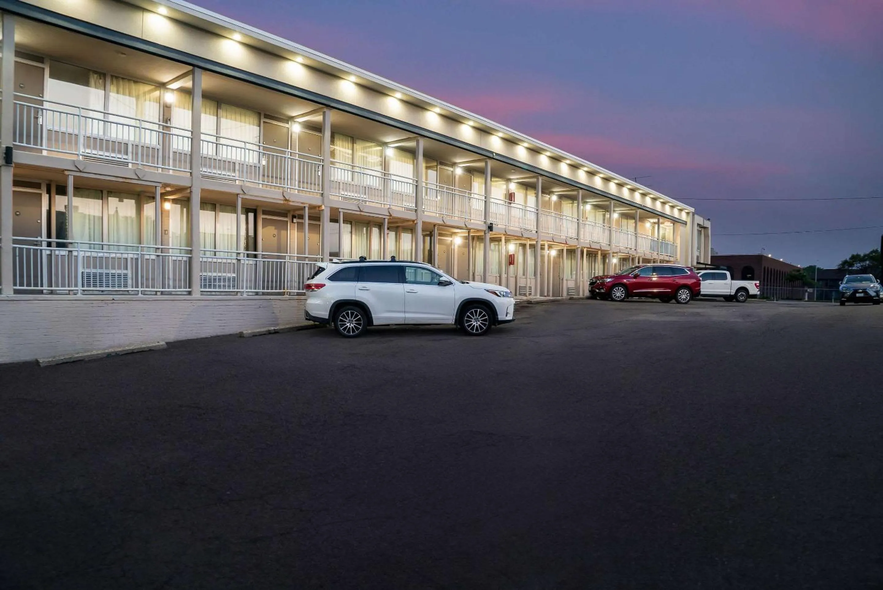 Property building in Quality Inn Detroit Downtown