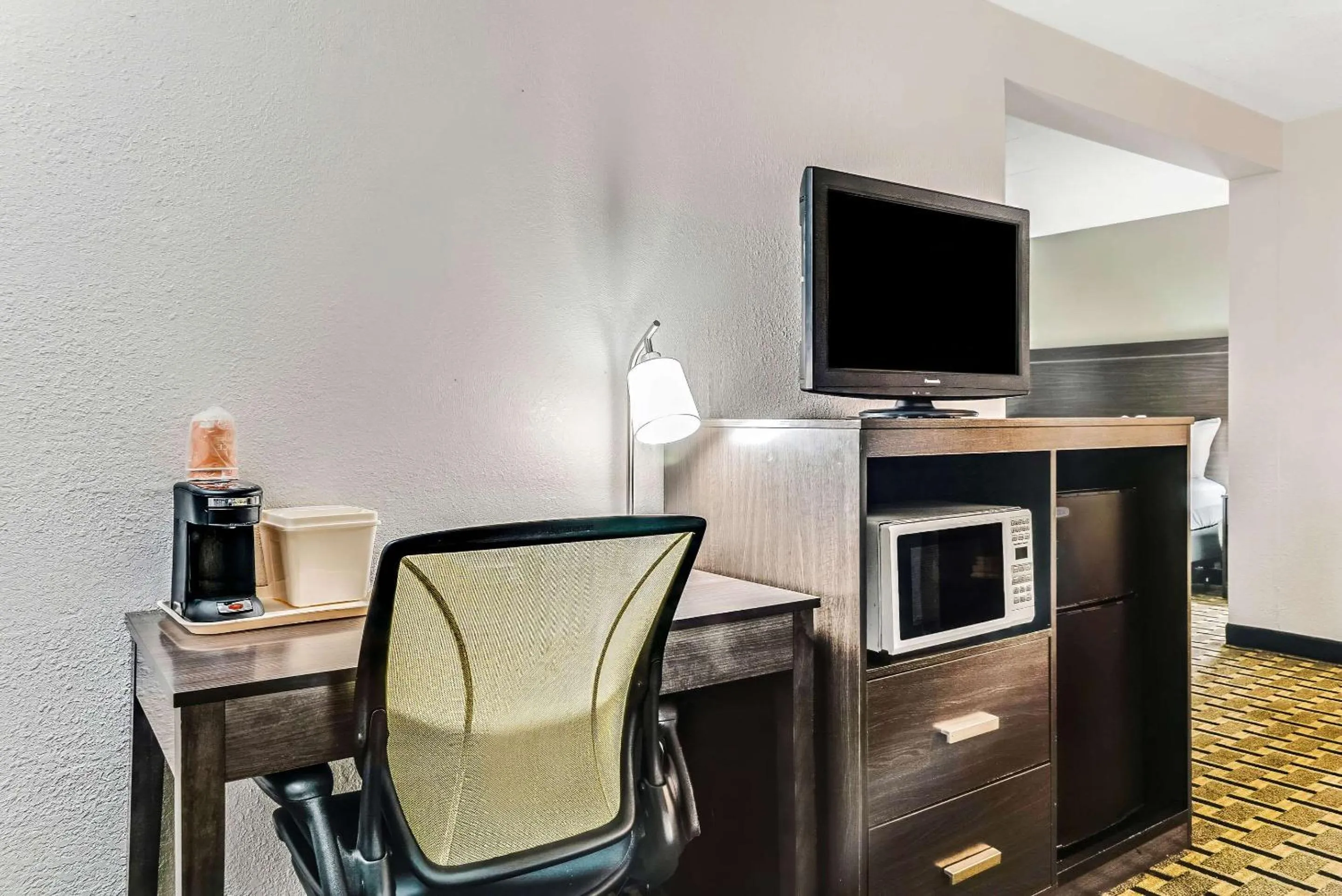 Bedroom in Quality Inn Detroit Downtown