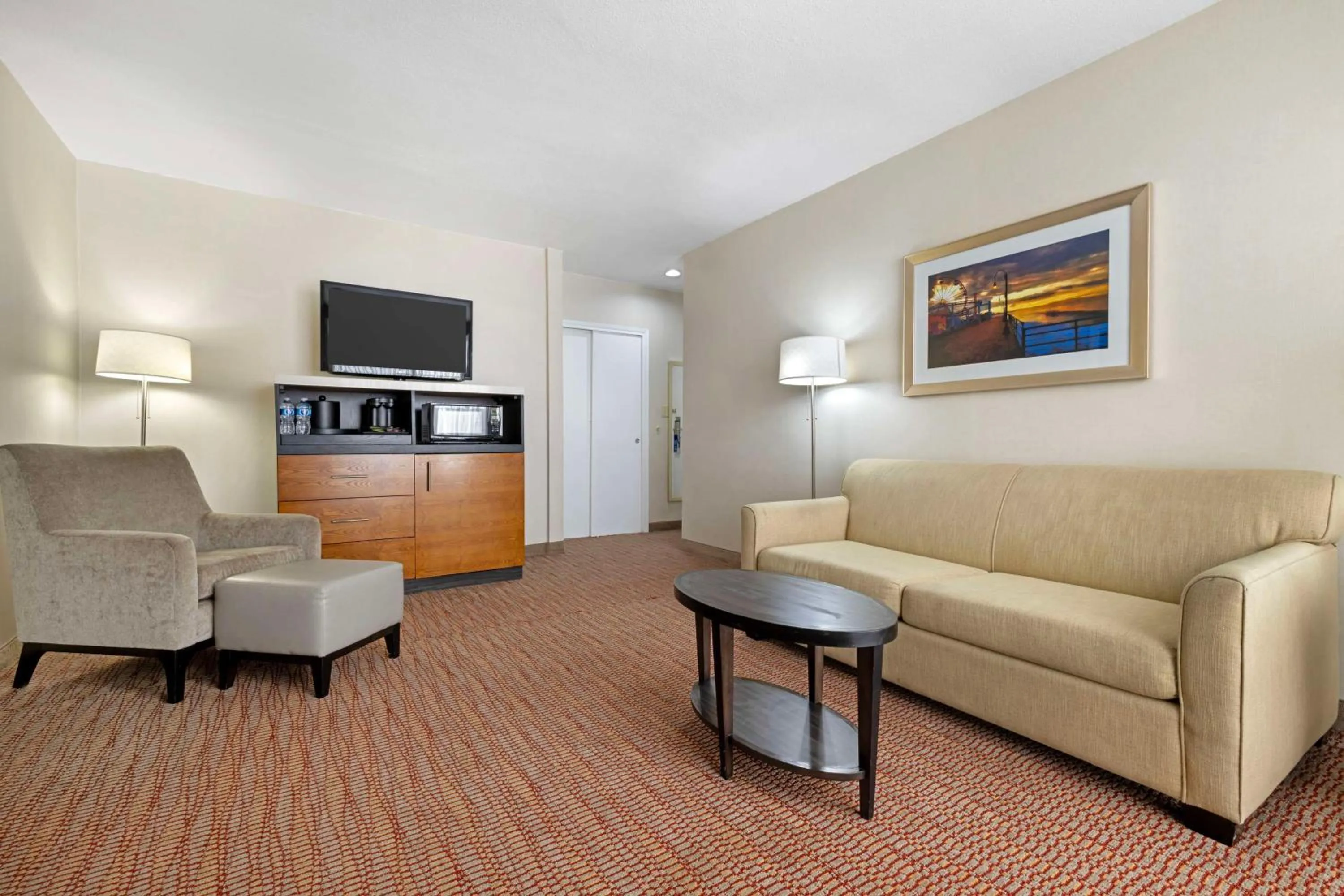 Photo of the whole room in Best Western Royal Palace Inn & Suites