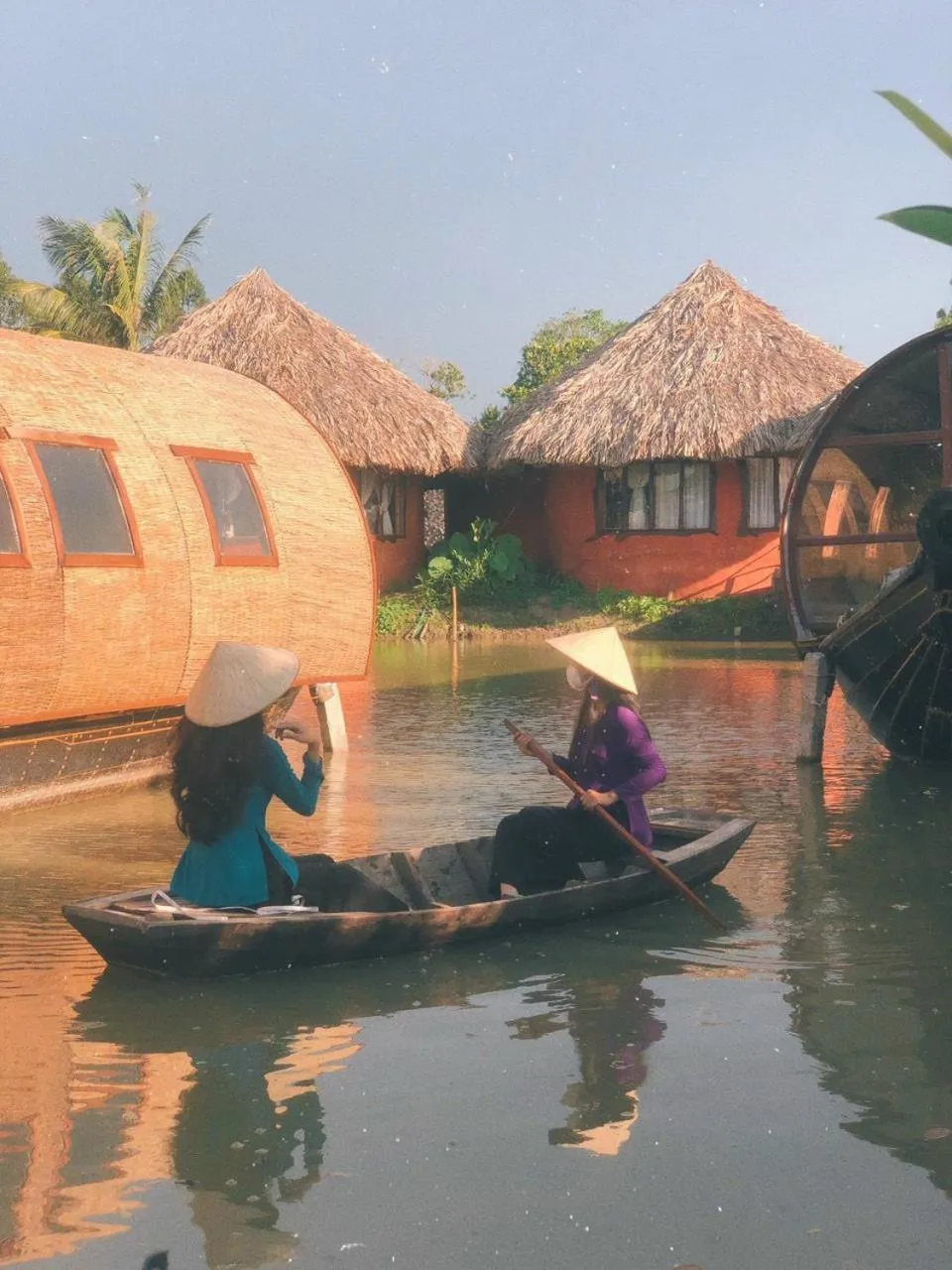 MEKONG SILT ECOLODGE