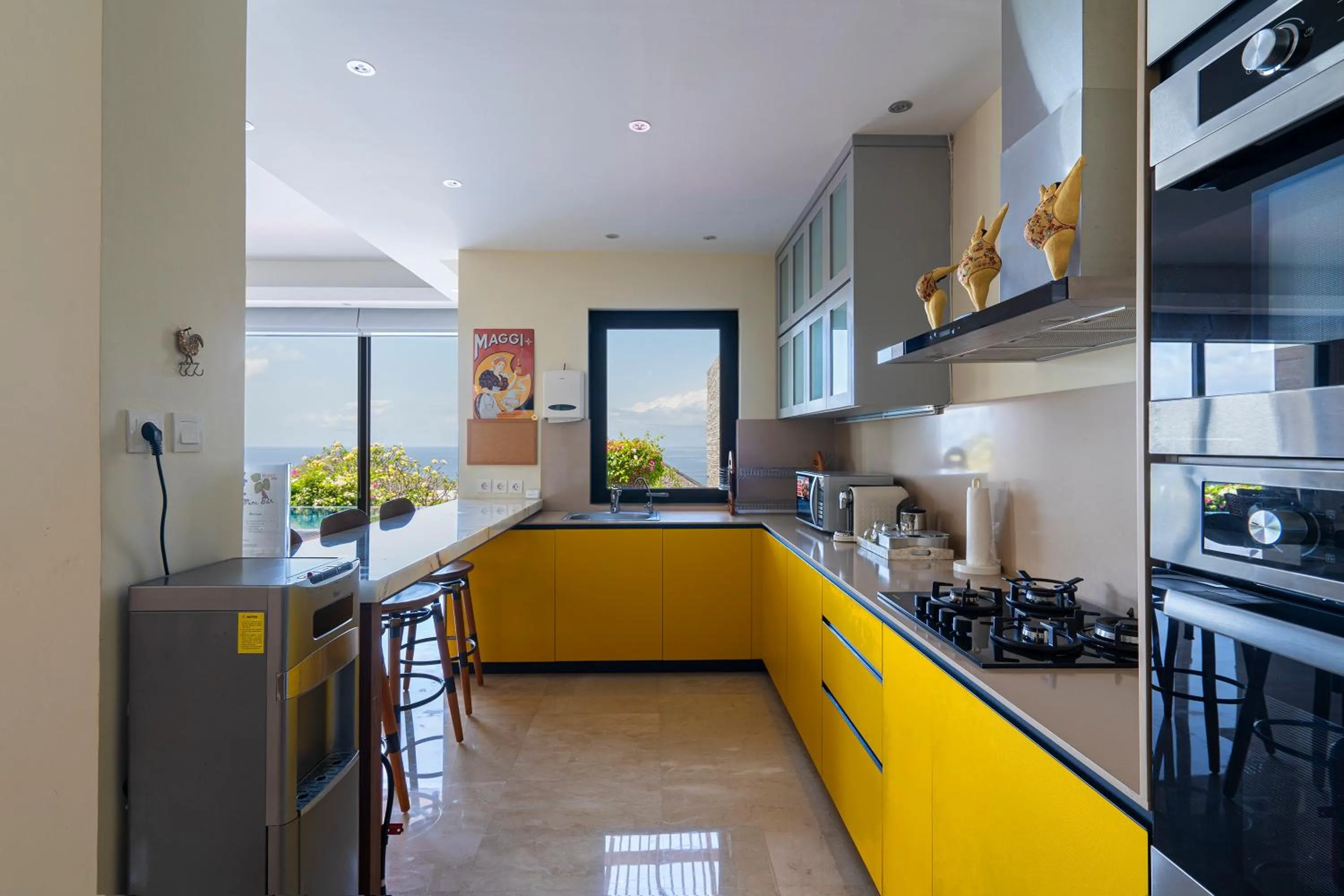 Kitchen or kitchenette in Moritz Palm Villa