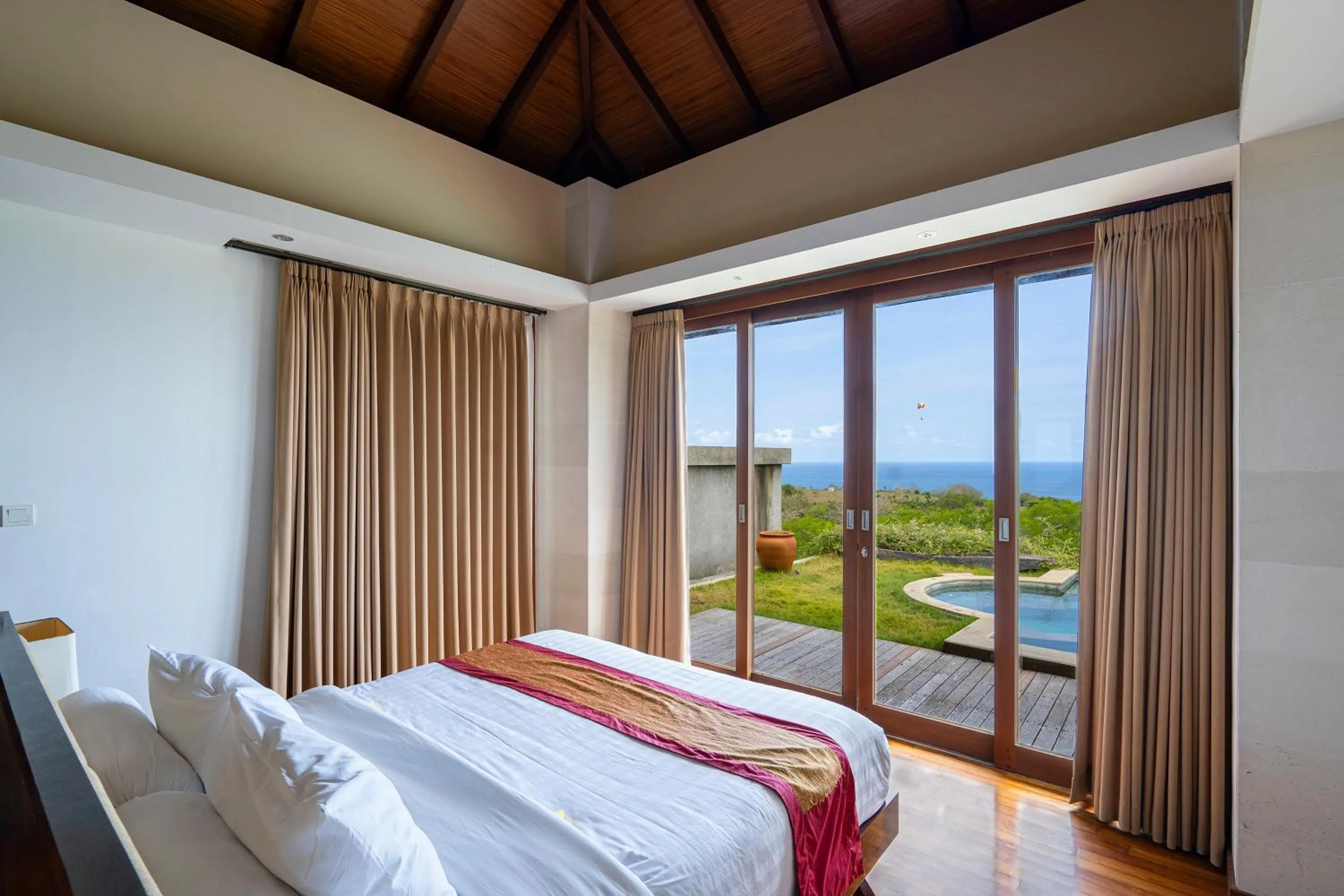 Bed in Moritz Palm Villa