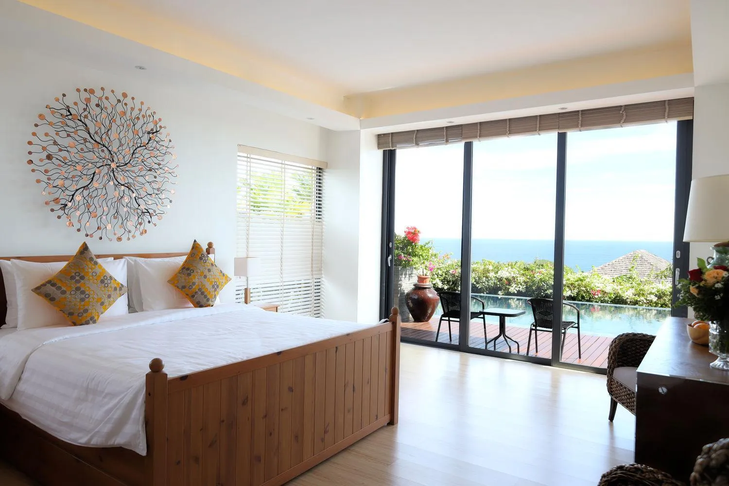 Bed in Moritz Palm Villa