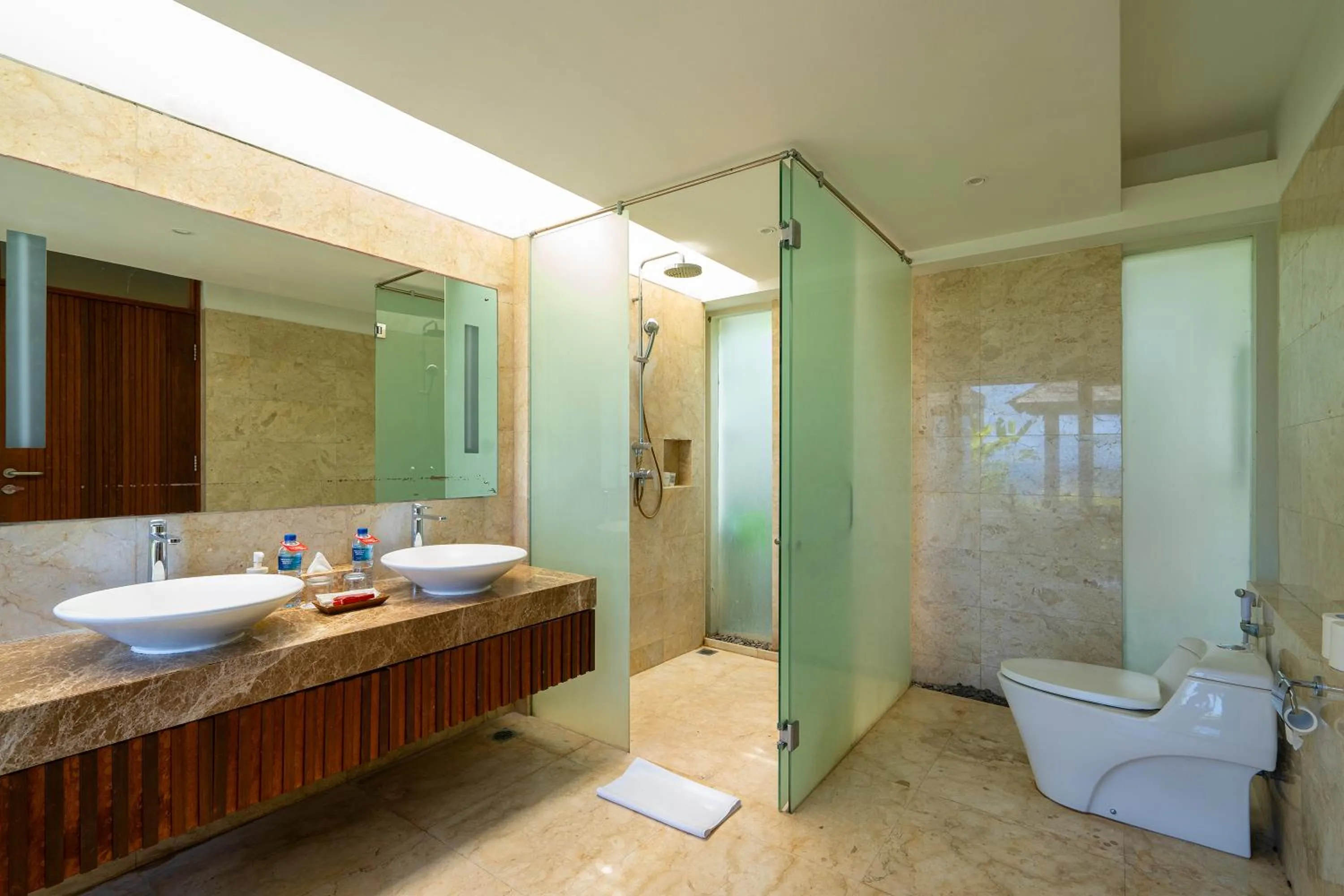 Shower in Moritz Palm Villa