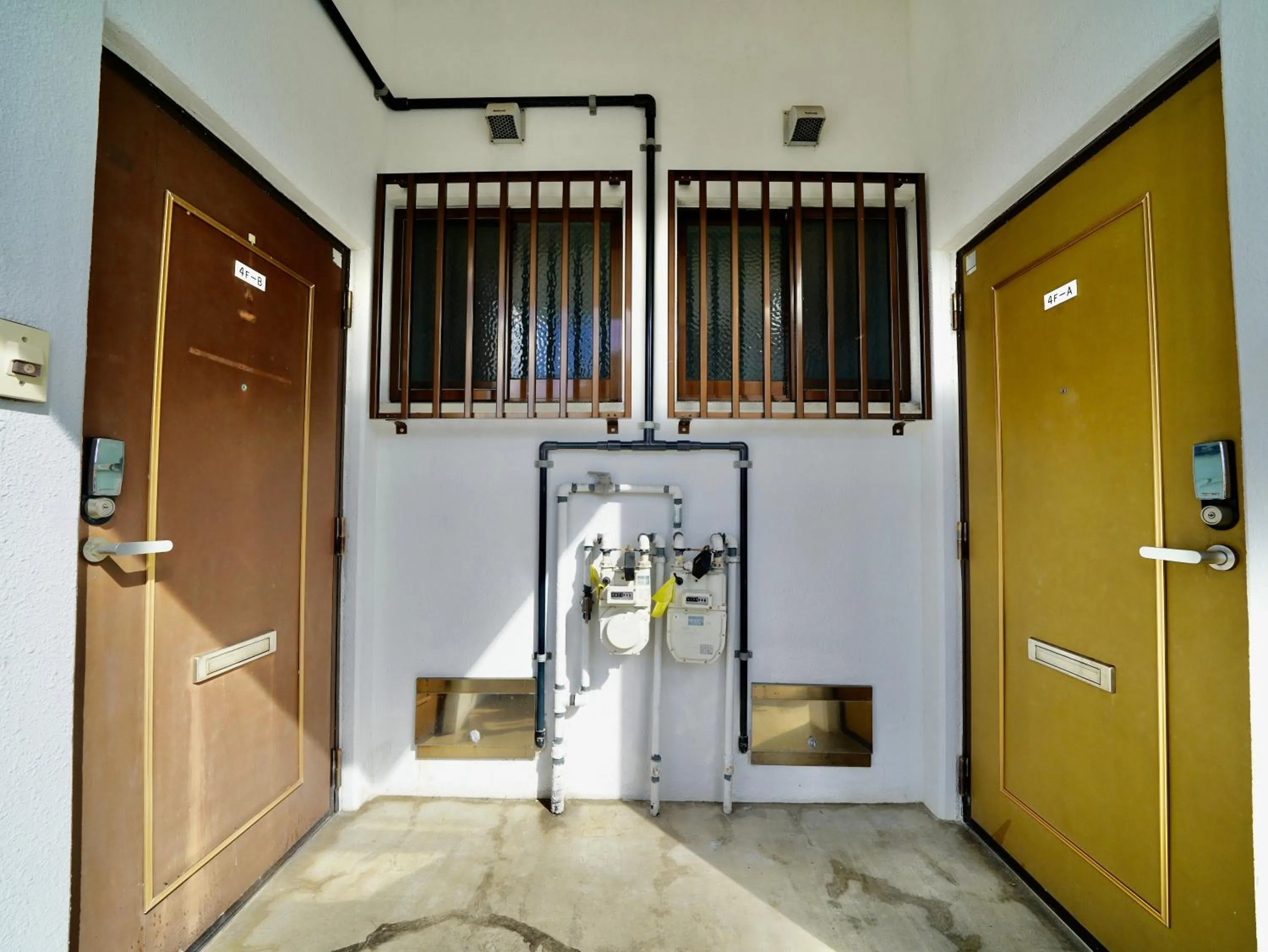 Facade/entrance in West Villa