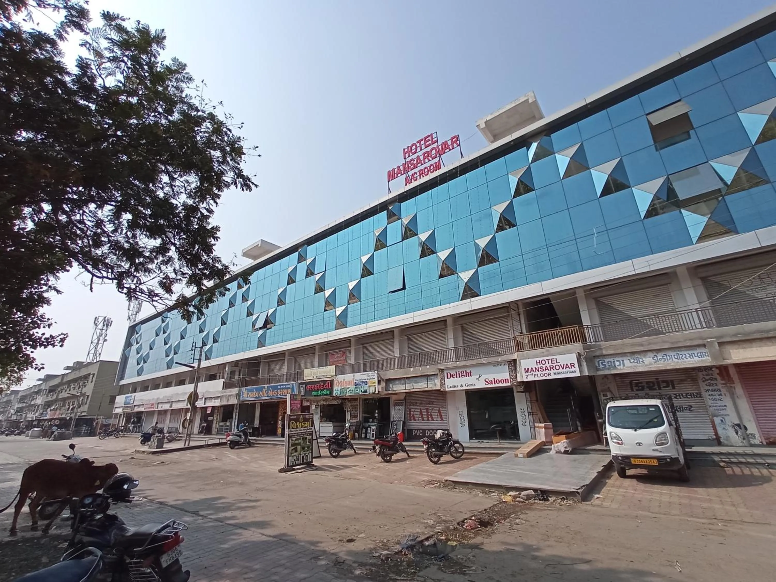 Property building in Hotel Mansarovar,Vadodara