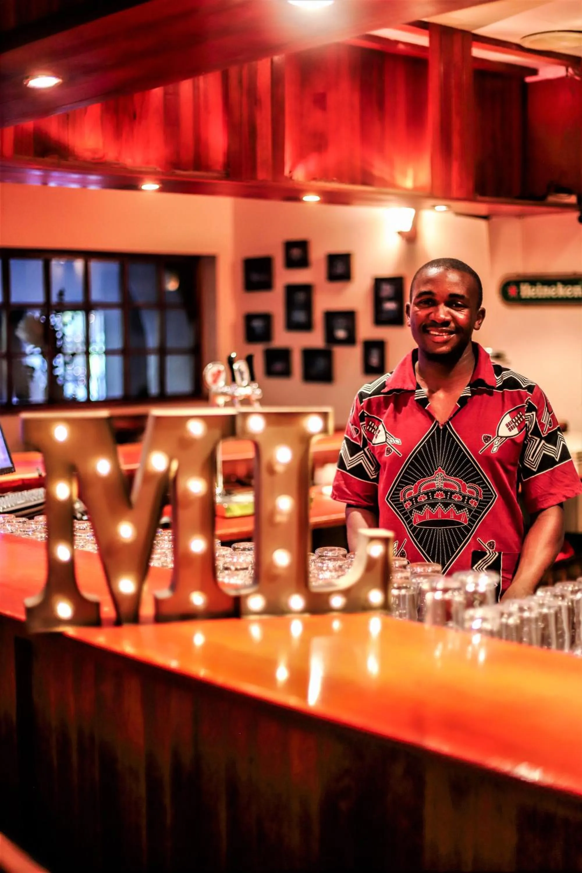 Staff in Mantenga Lodge