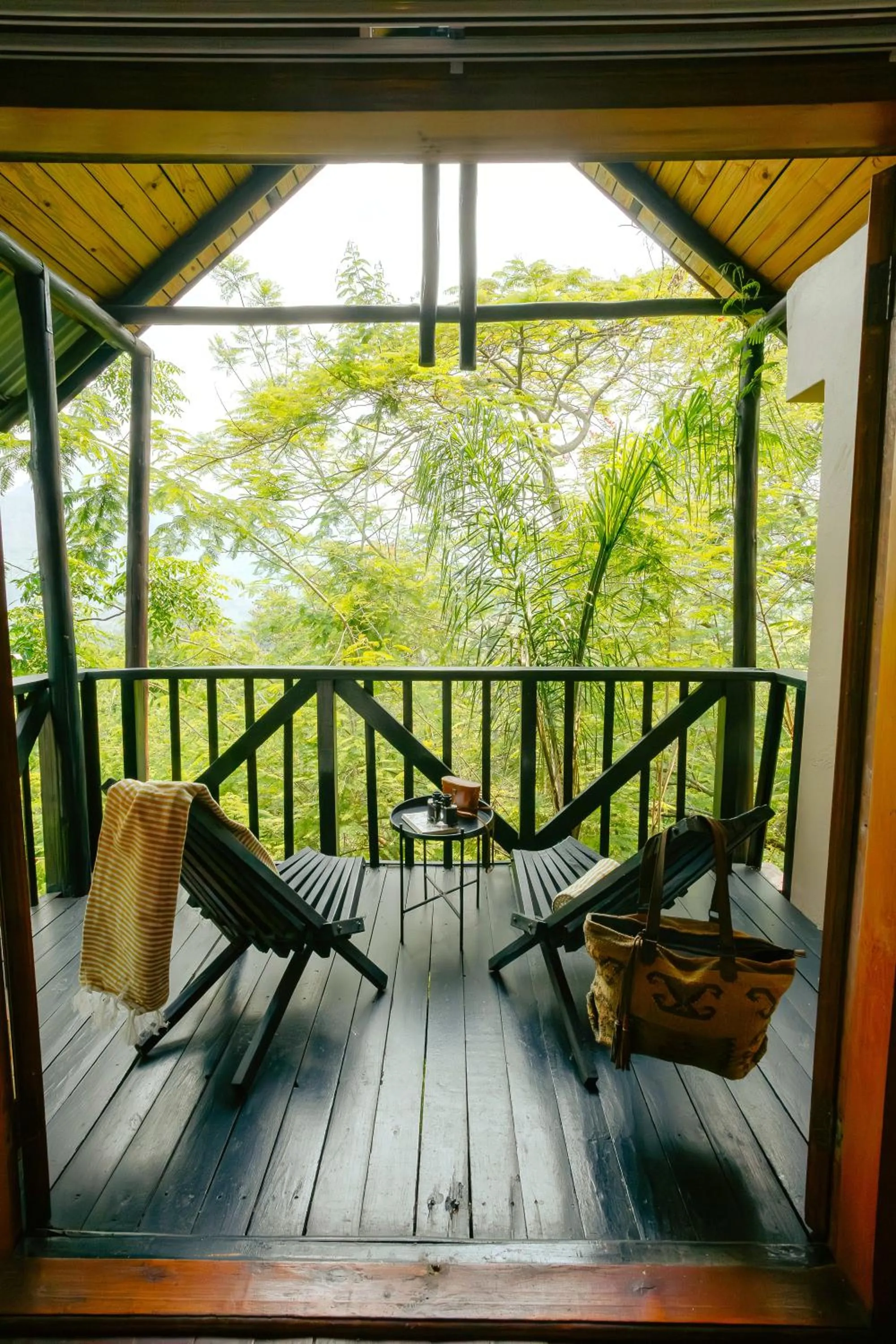 Property building in Mantenga Lodge