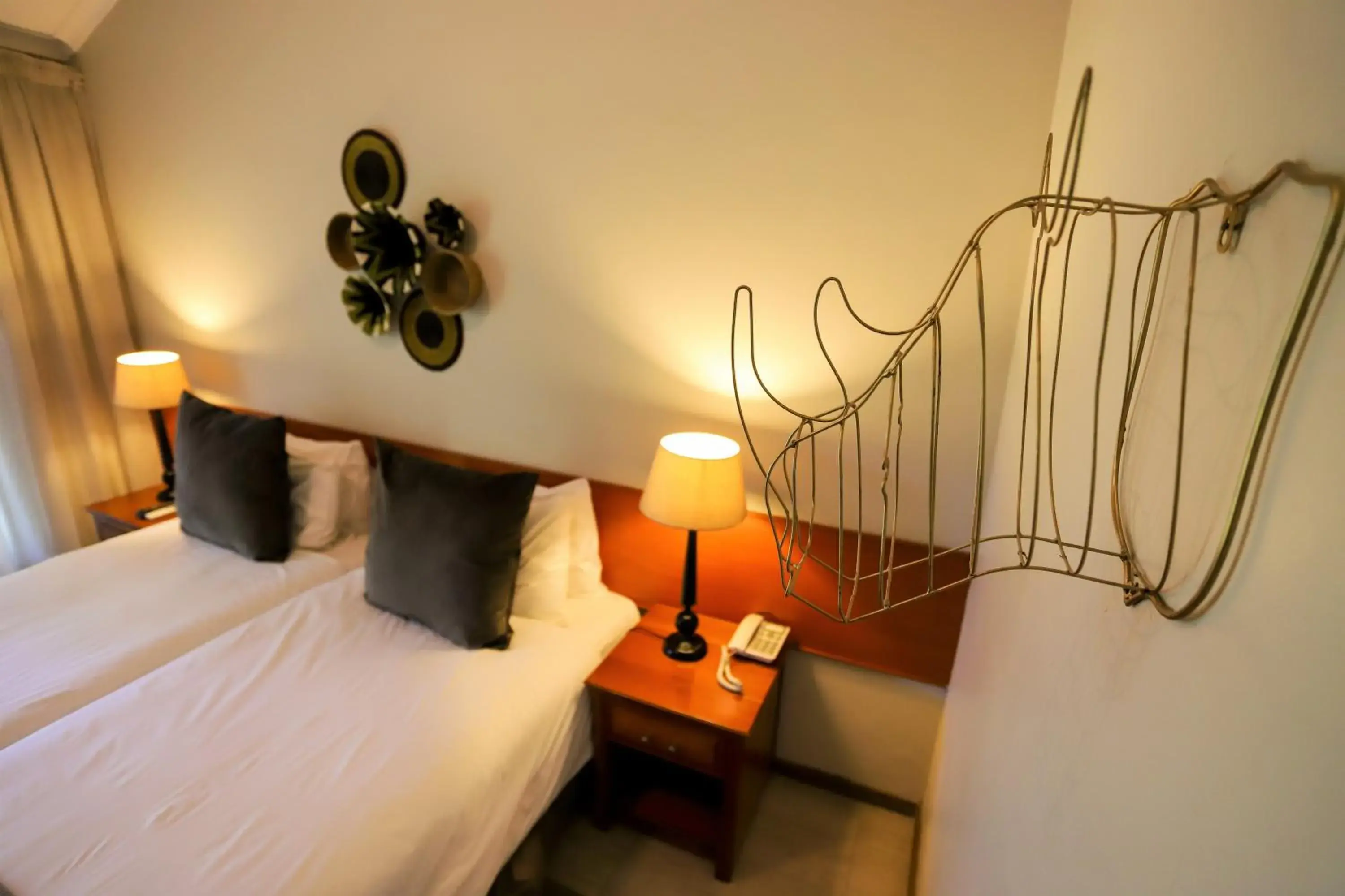 Large Double or Twin Room - single occupancy in Mantenga Lodge Large Double or Twin Room - single occupancy in Mantenga Lodge