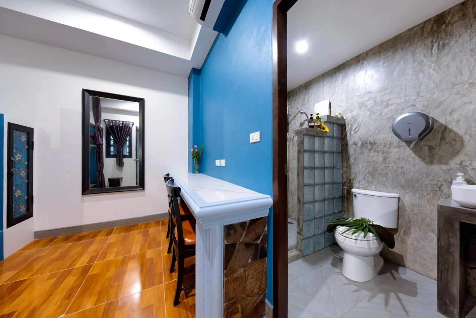 Bathroom in Kerton Hostel