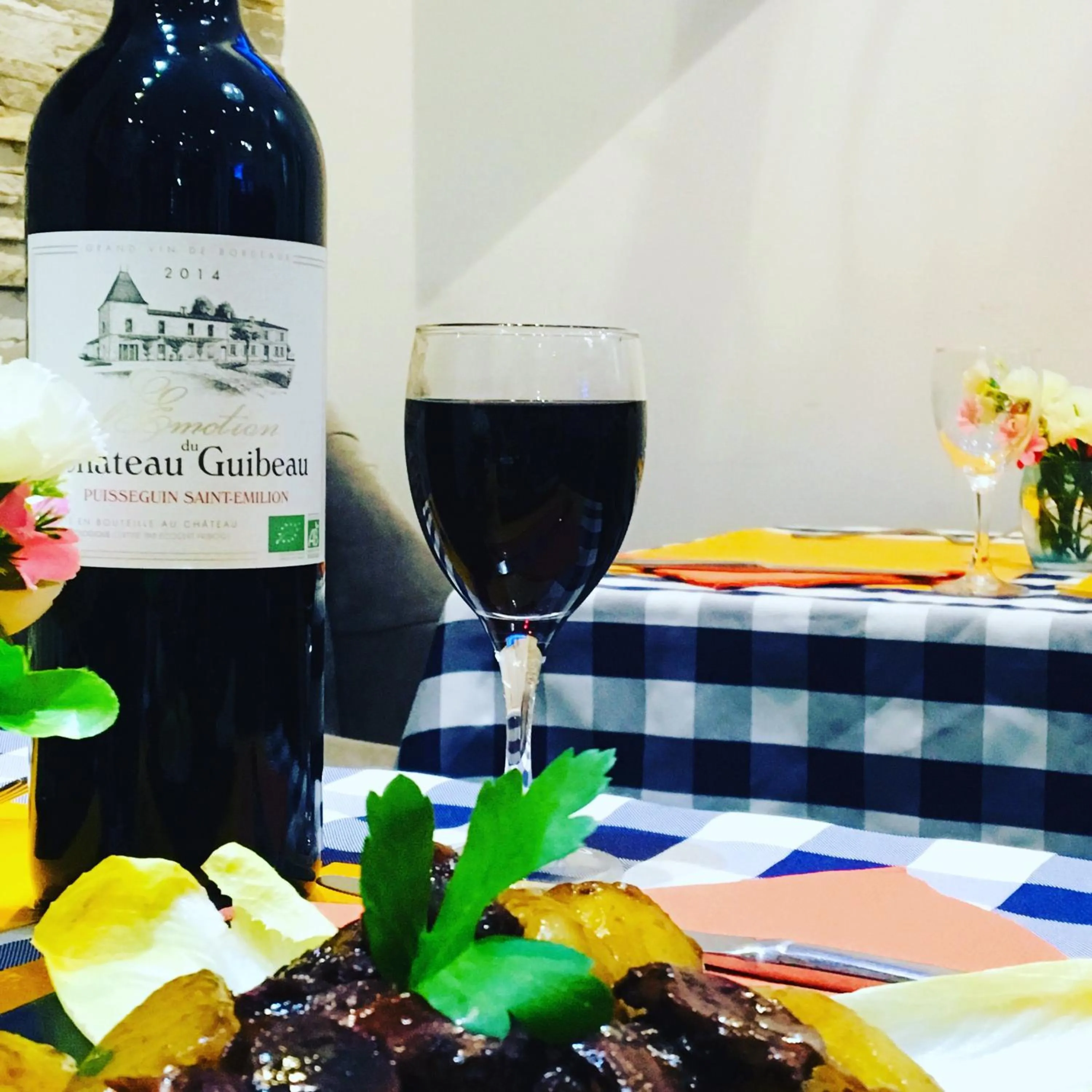 Food and drinks in Hotel Villa La Tour