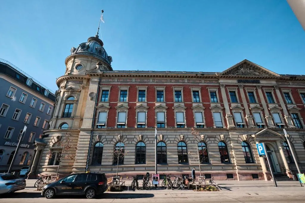 Property building in Hotel Alte Post