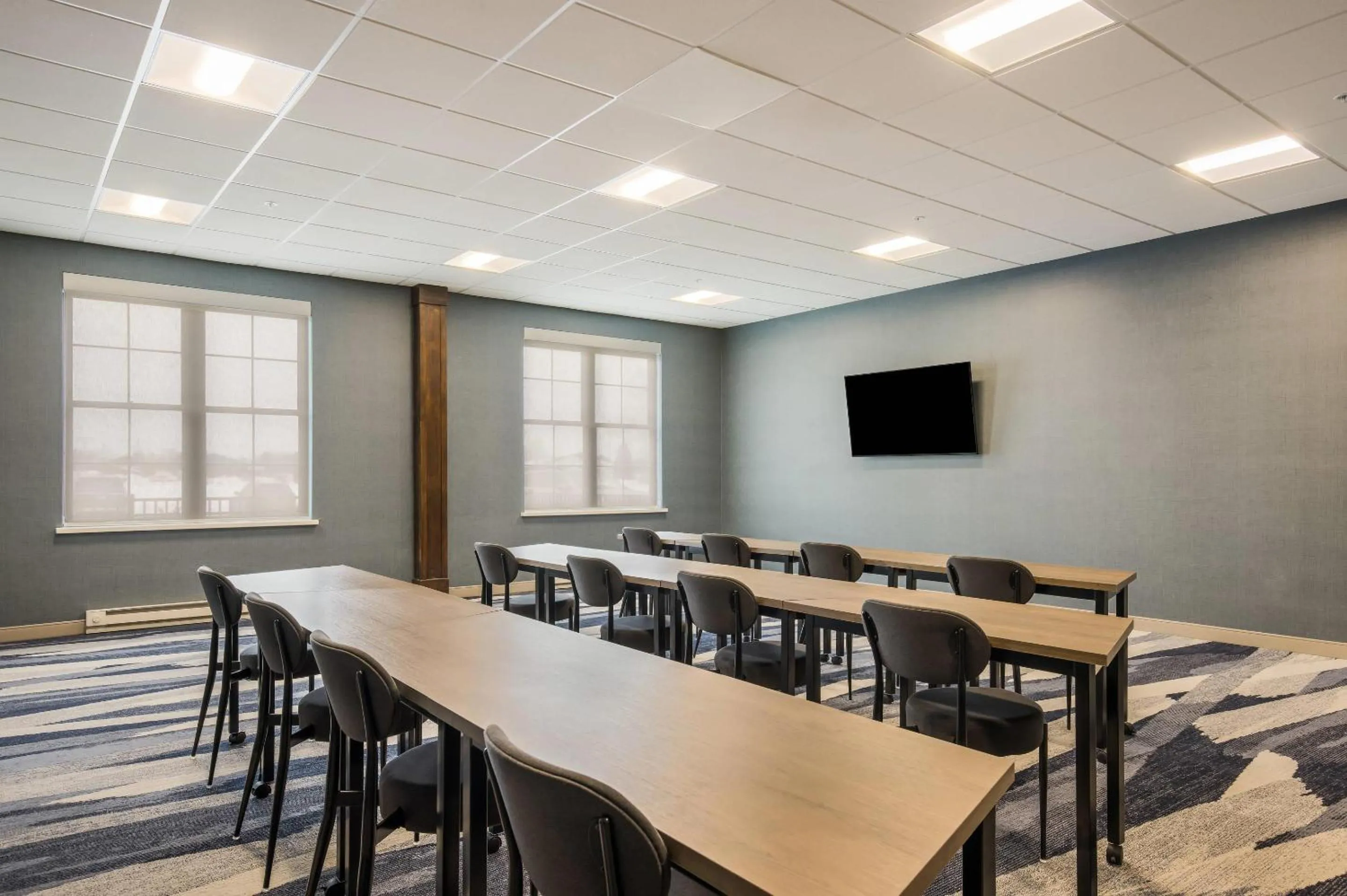 Meeting/conference room in MainStay Suites Gaylord