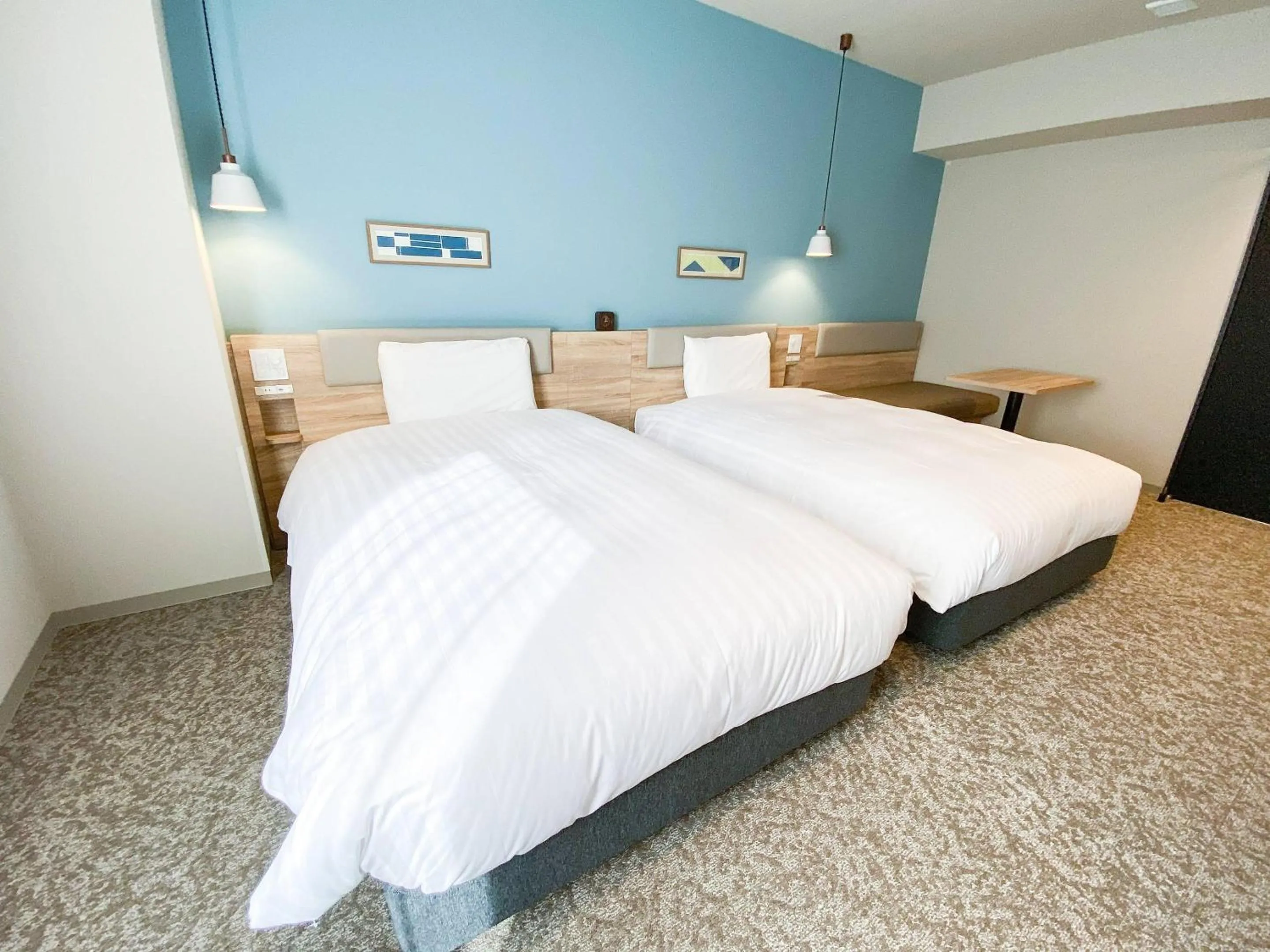 Bedroom, Bed in Comfort Hotel Takamatsu