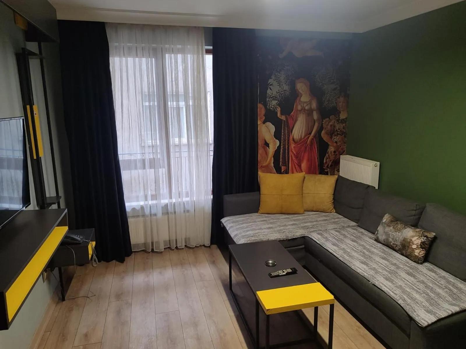 TV and multimedia, Bed in BUTİK 24 SUİTES