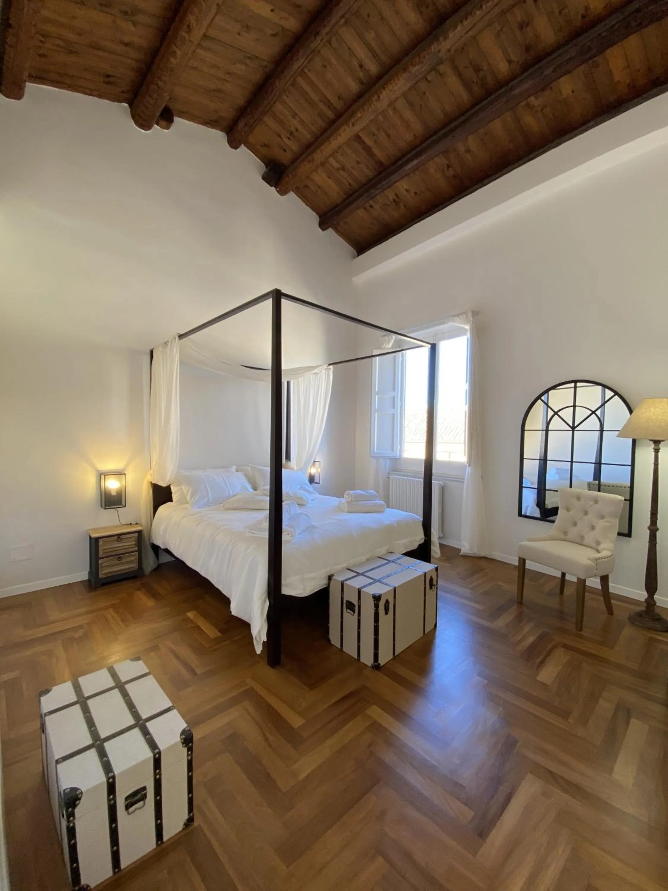 Photo of the whole room, Bed in Dimora Sinibaldi