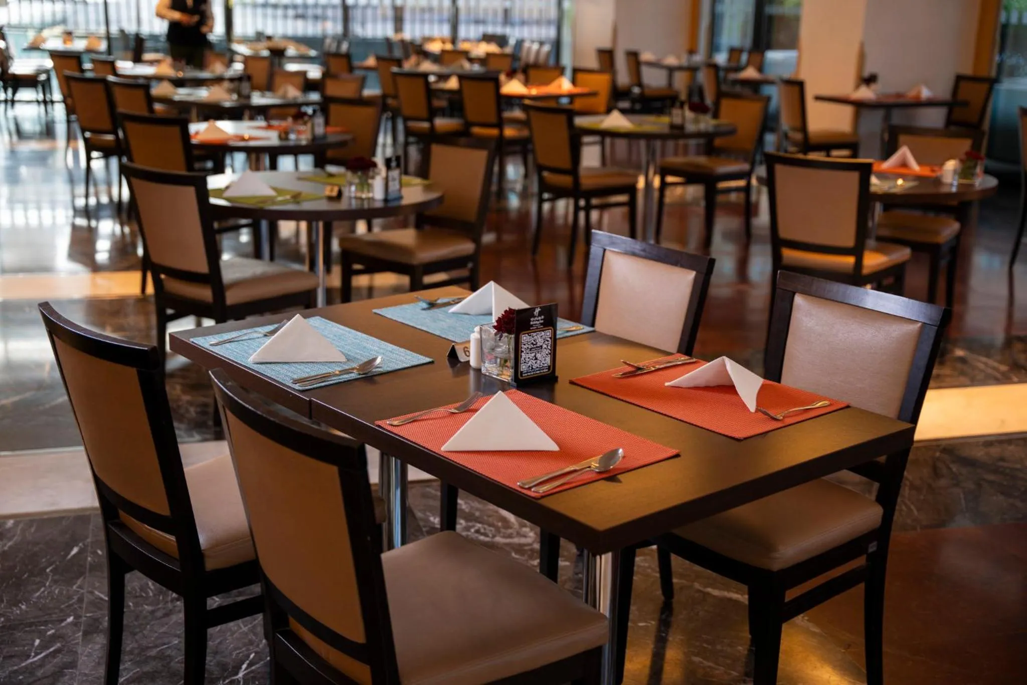 Restaurant/places to eat in Holiday Inn Olaya by IHG