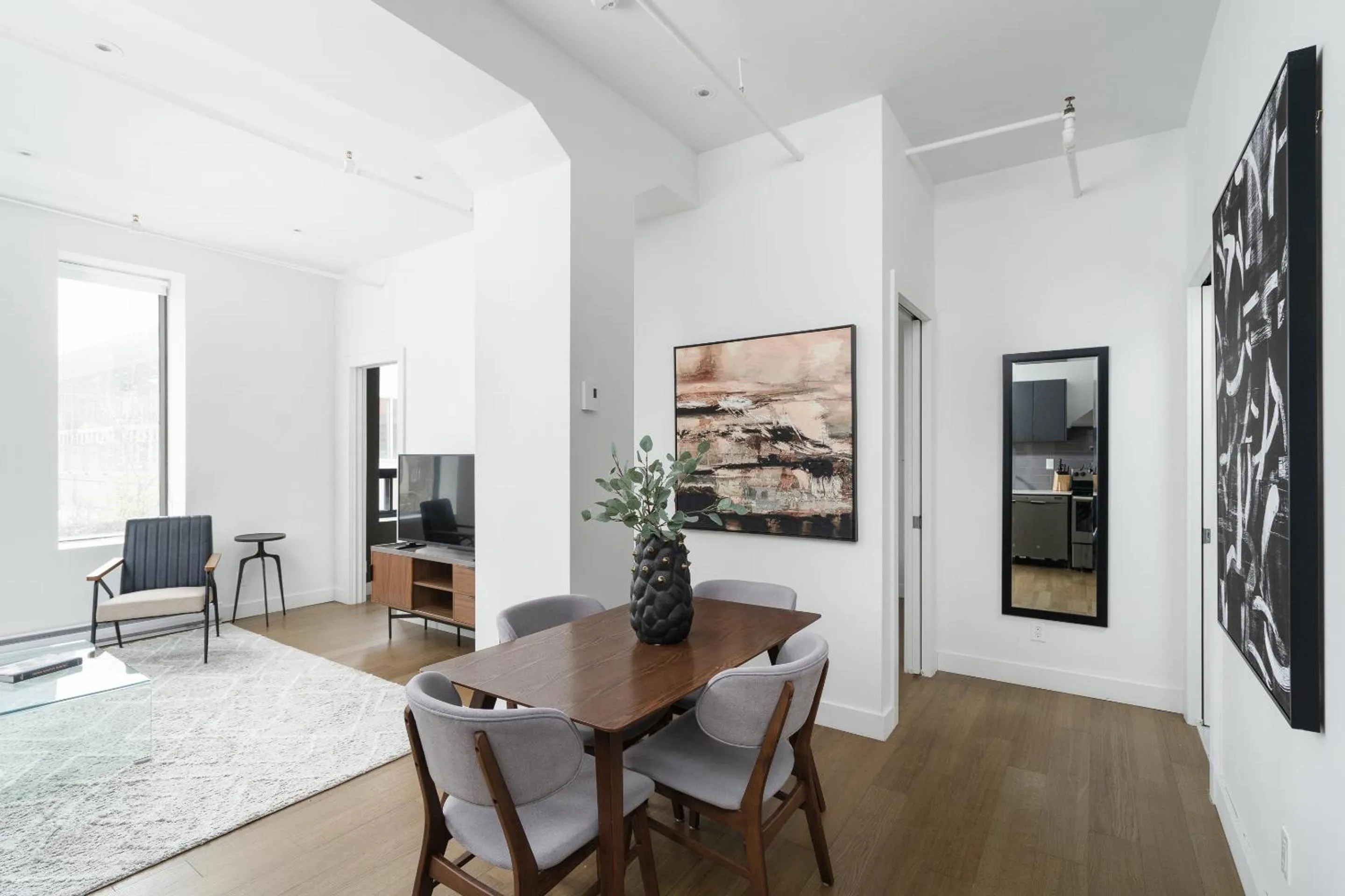 Bakan- Quartier des Congres, Convention District