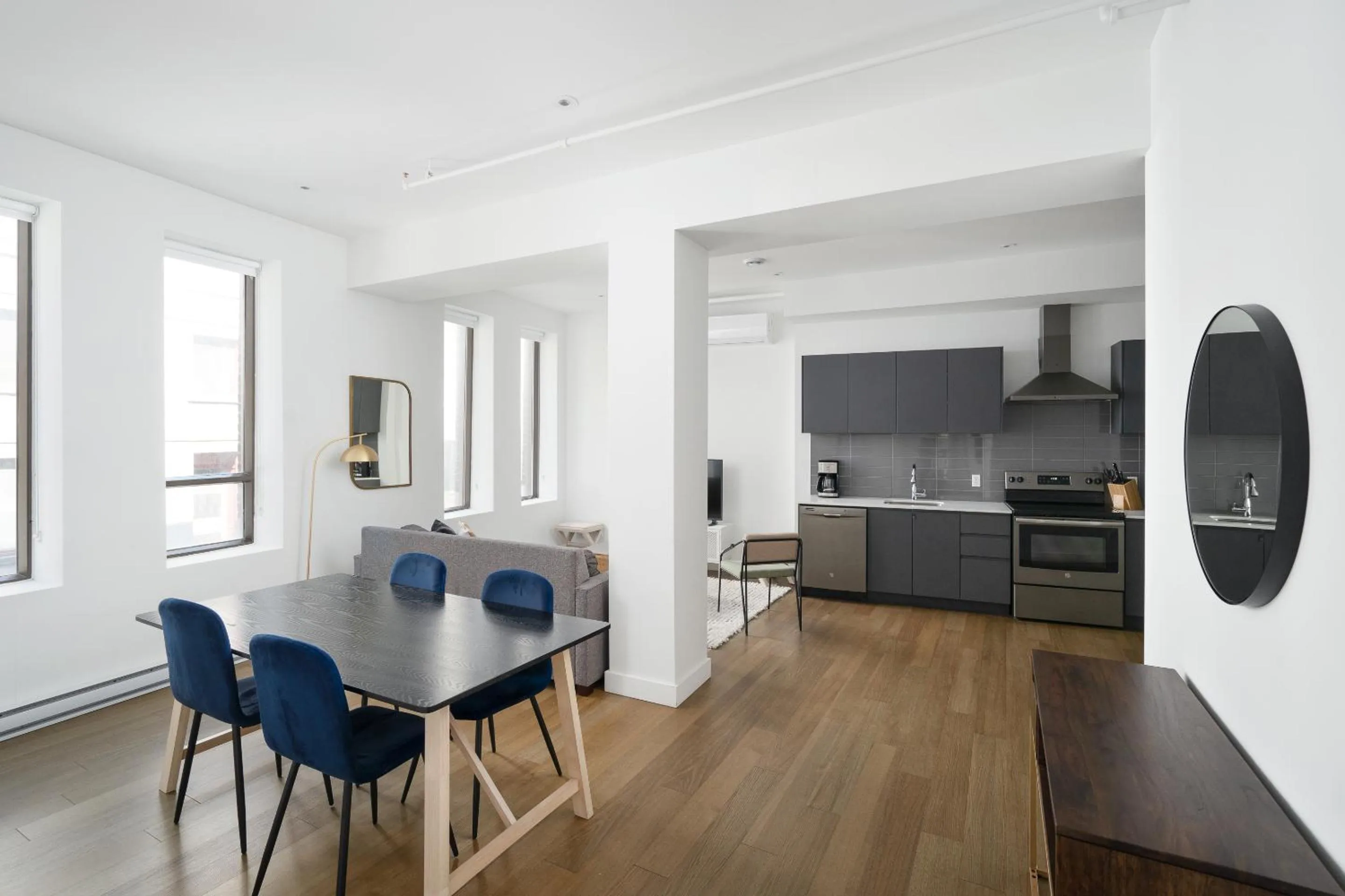 Bakan- Quartier des Congres, Convention District