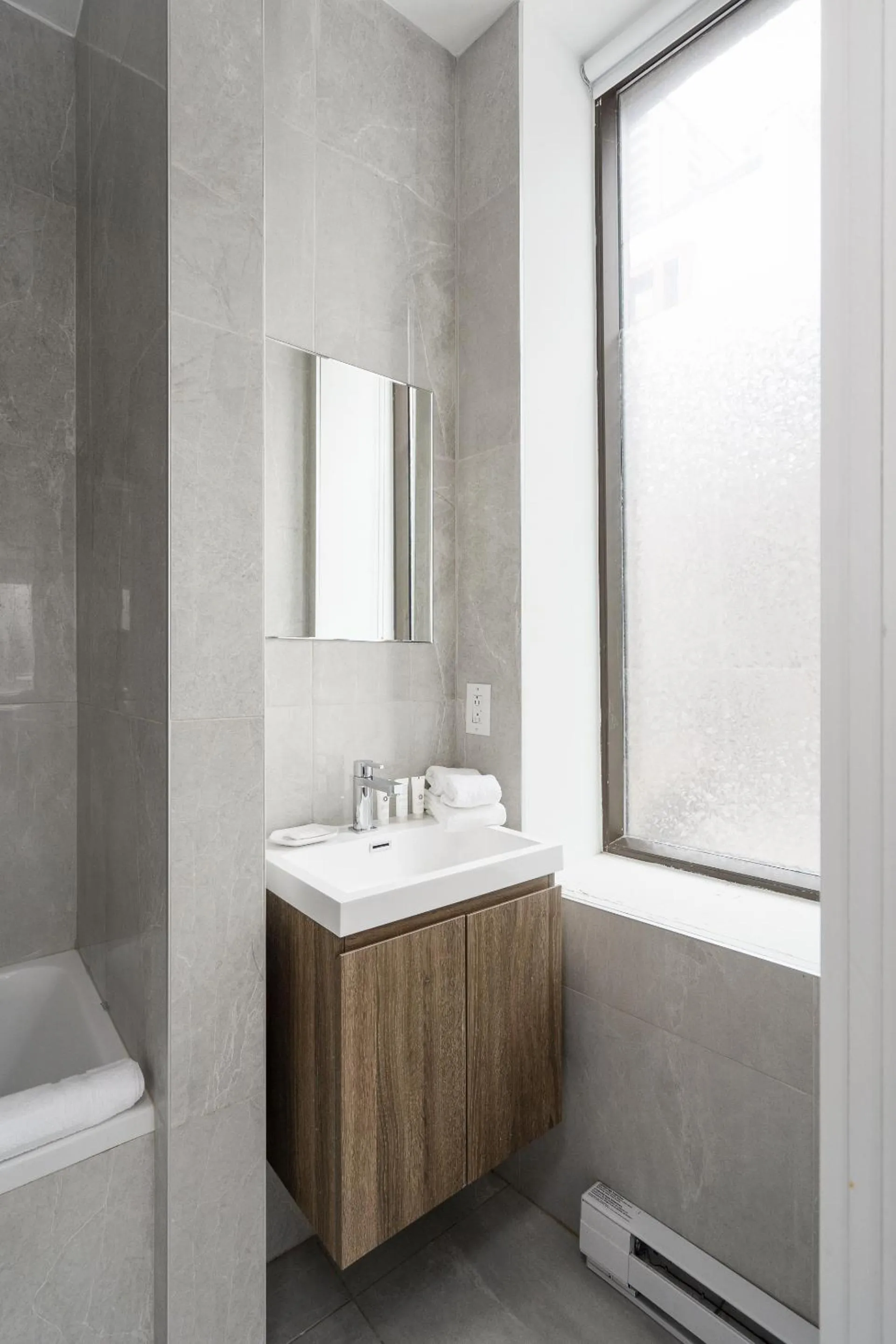 Bakan- Quartier des Congres, Convention District