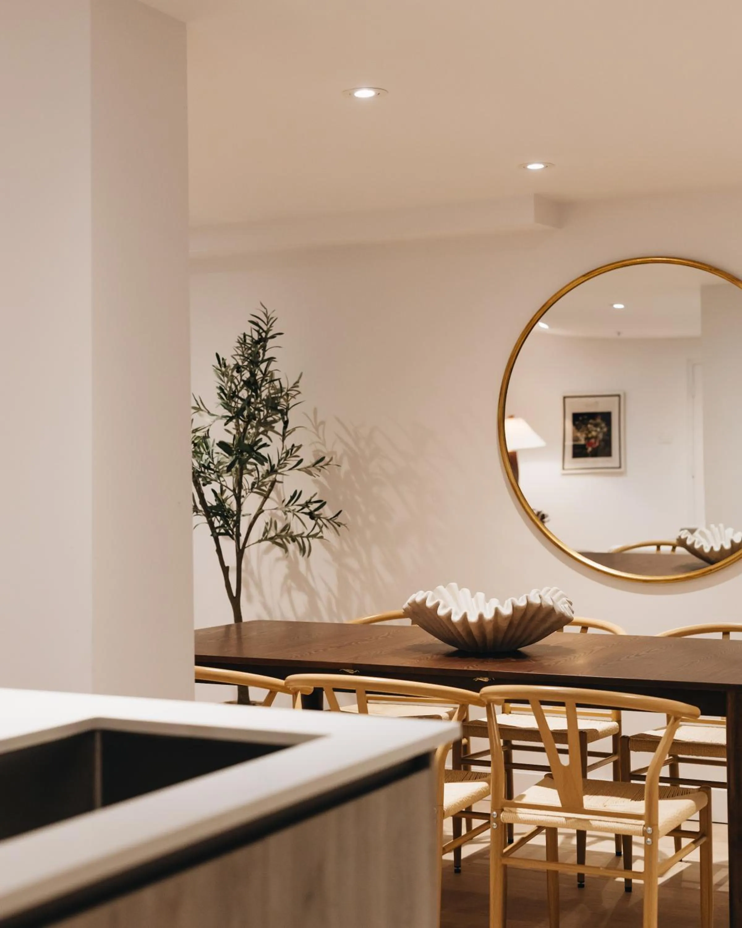 Bakan- Quartier des Congres, Convention District