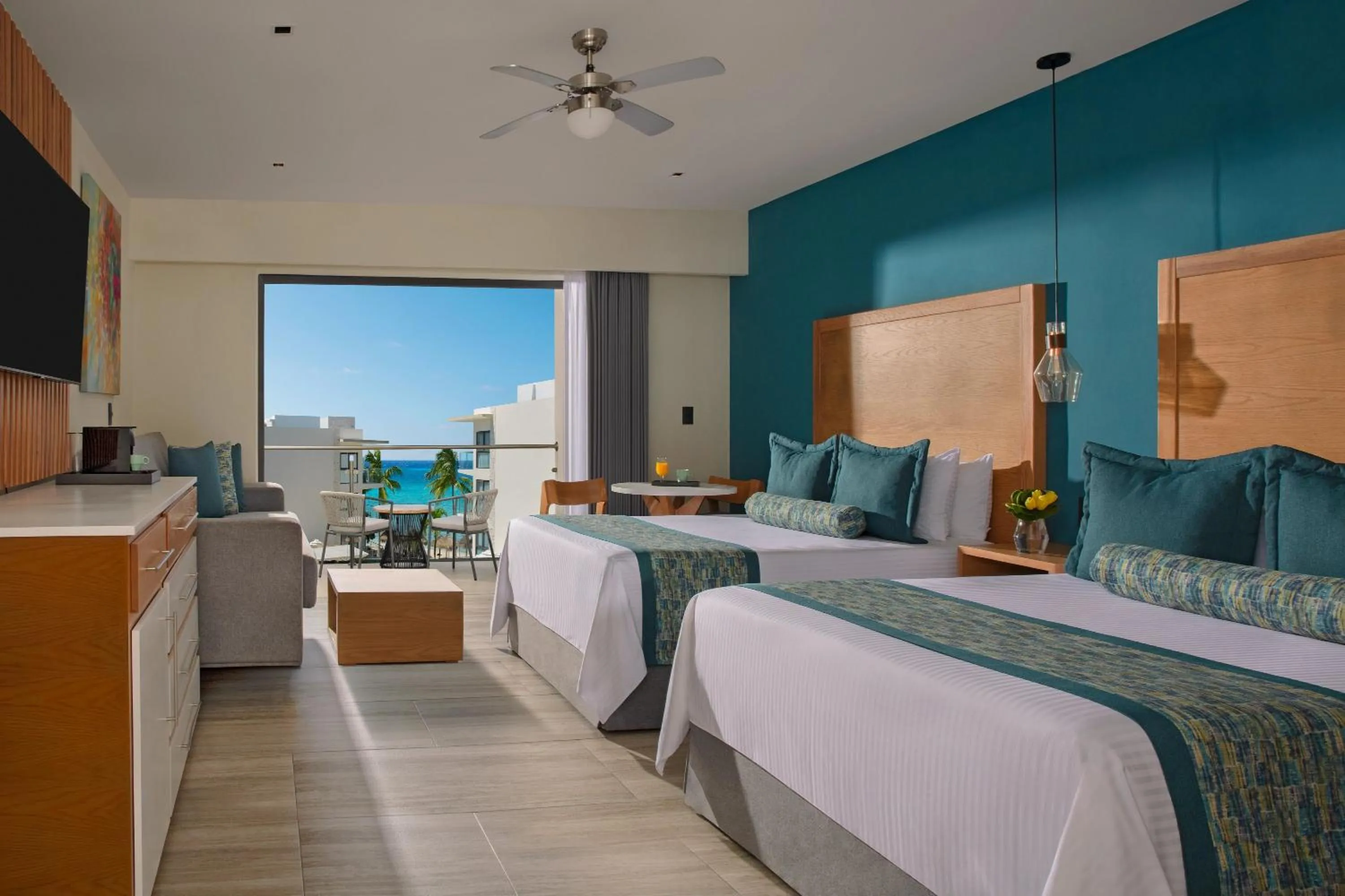 Bedroom, Bed in Dreams Cozumel Cape Resort & Spa