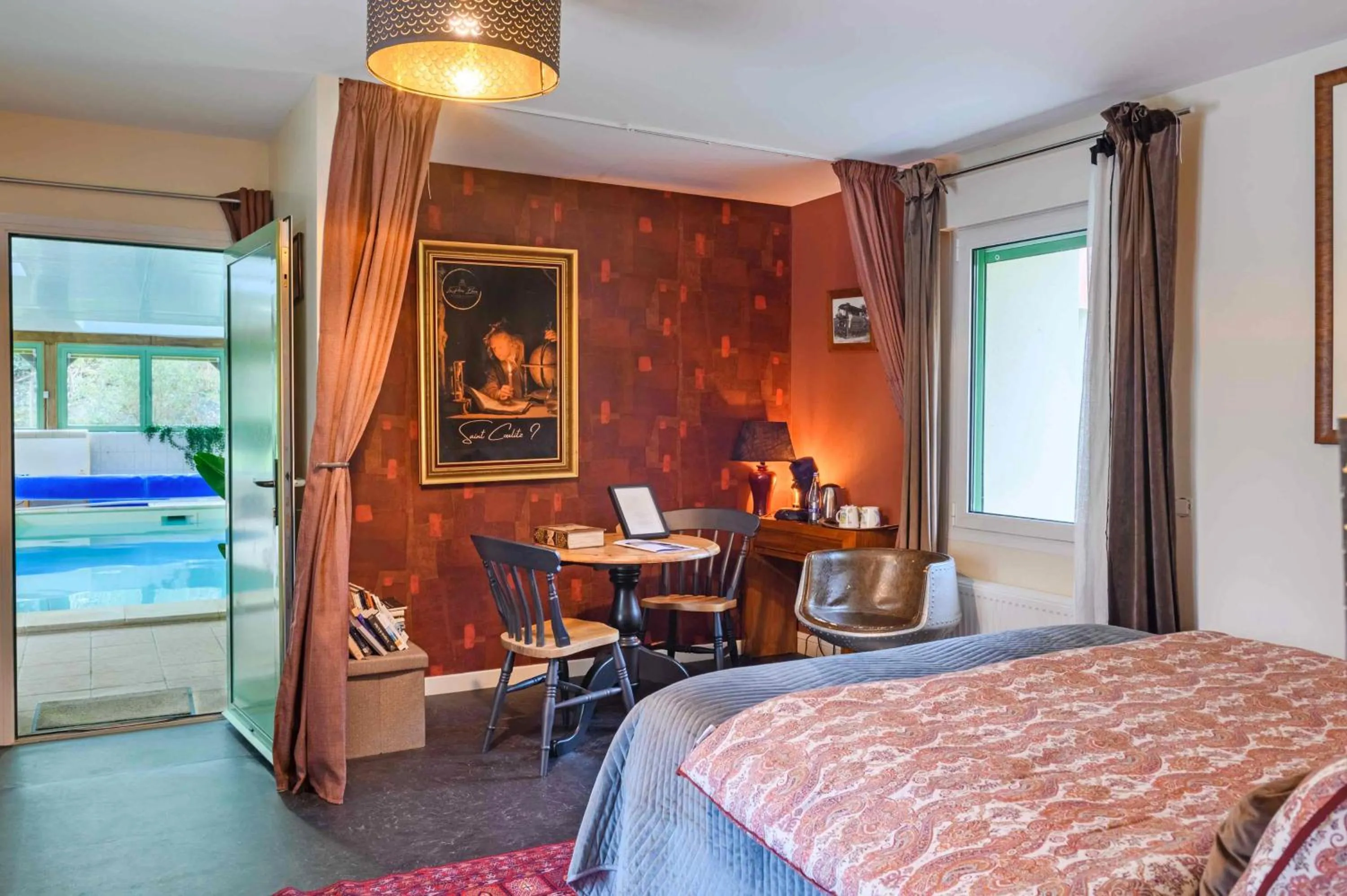 Seating area, Bed in Les Pierres Bleues