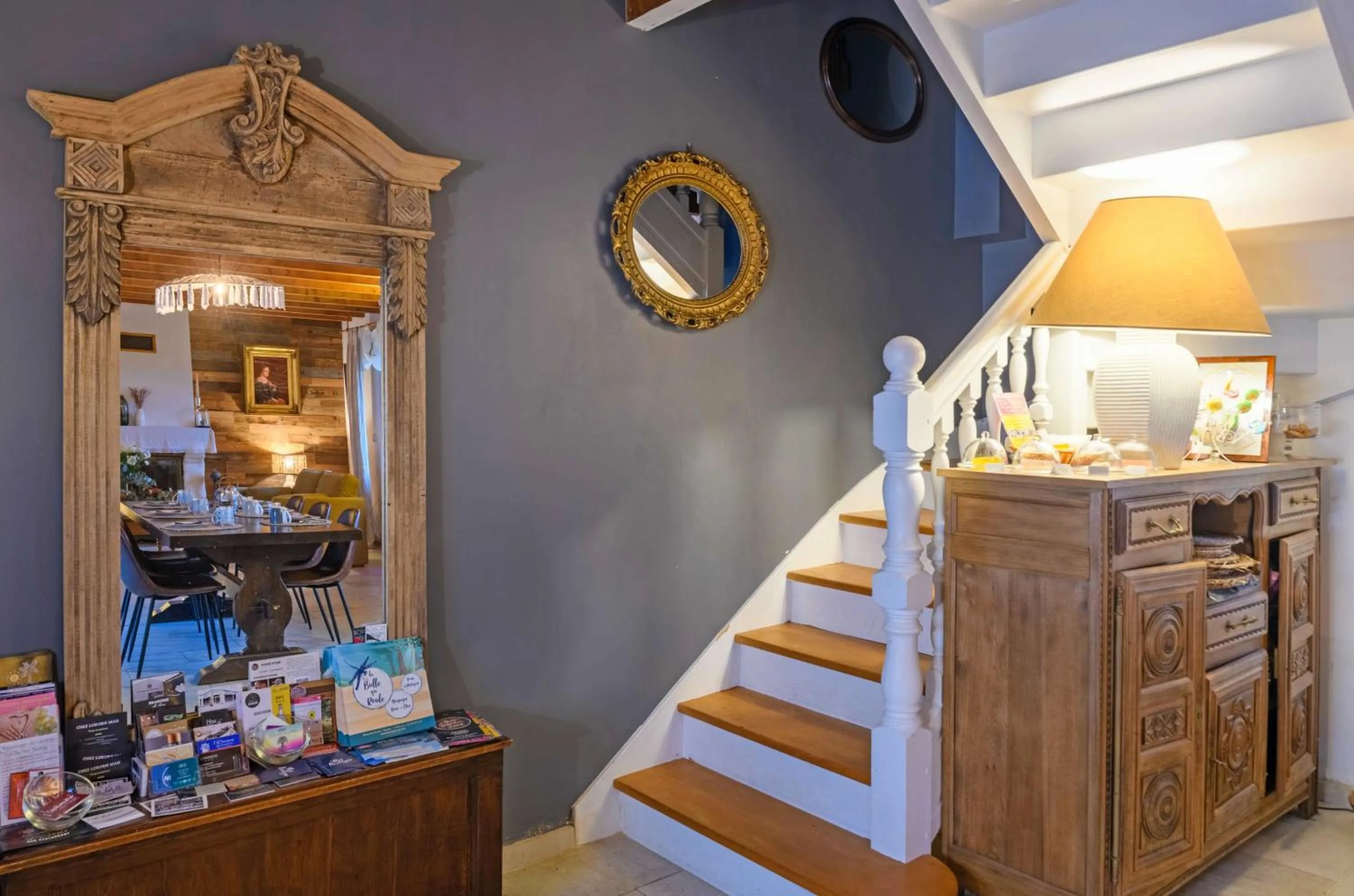 Decorative detail in Les Pierres Bleues