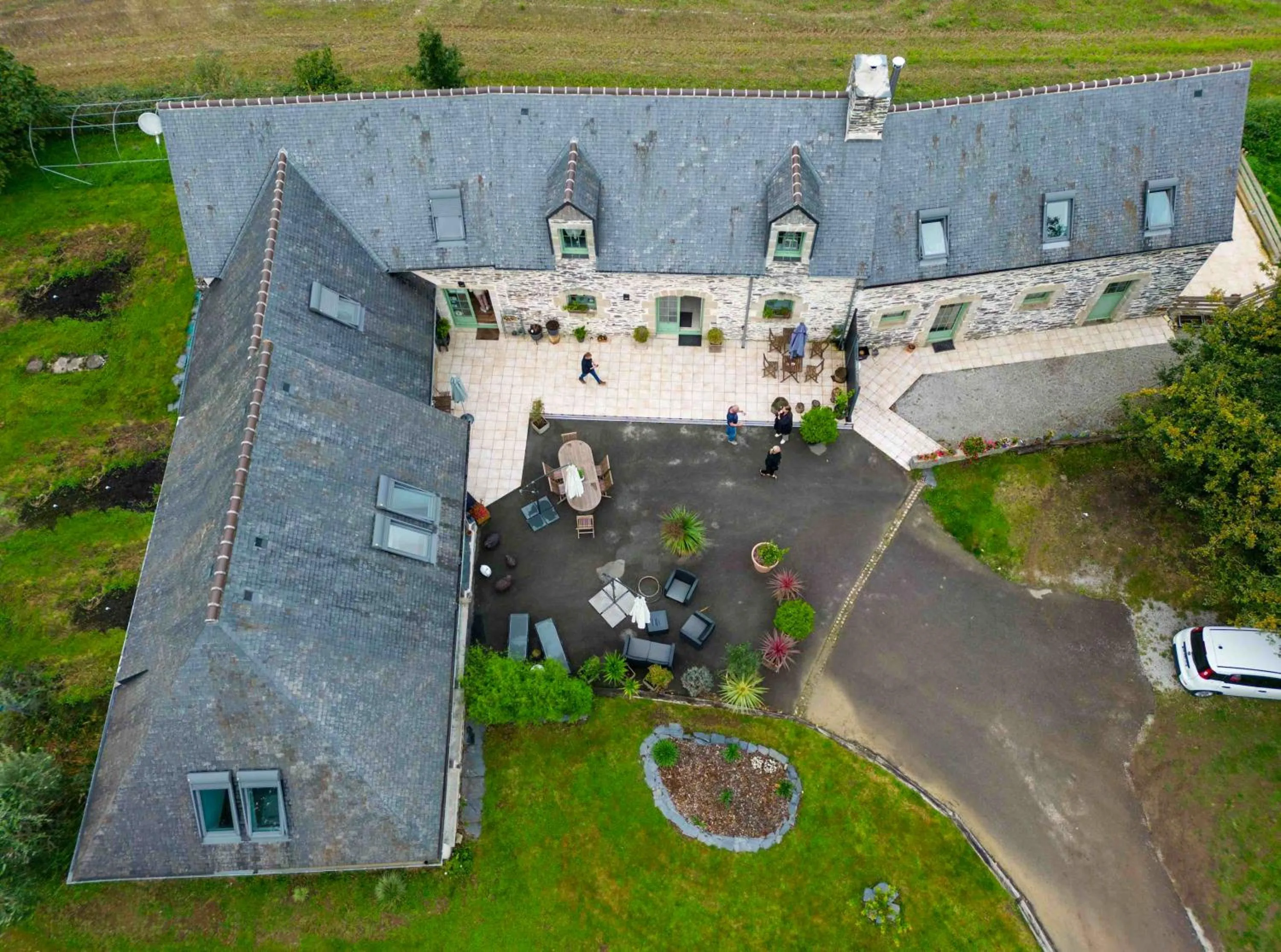 Property building in Les Pierres Bleues