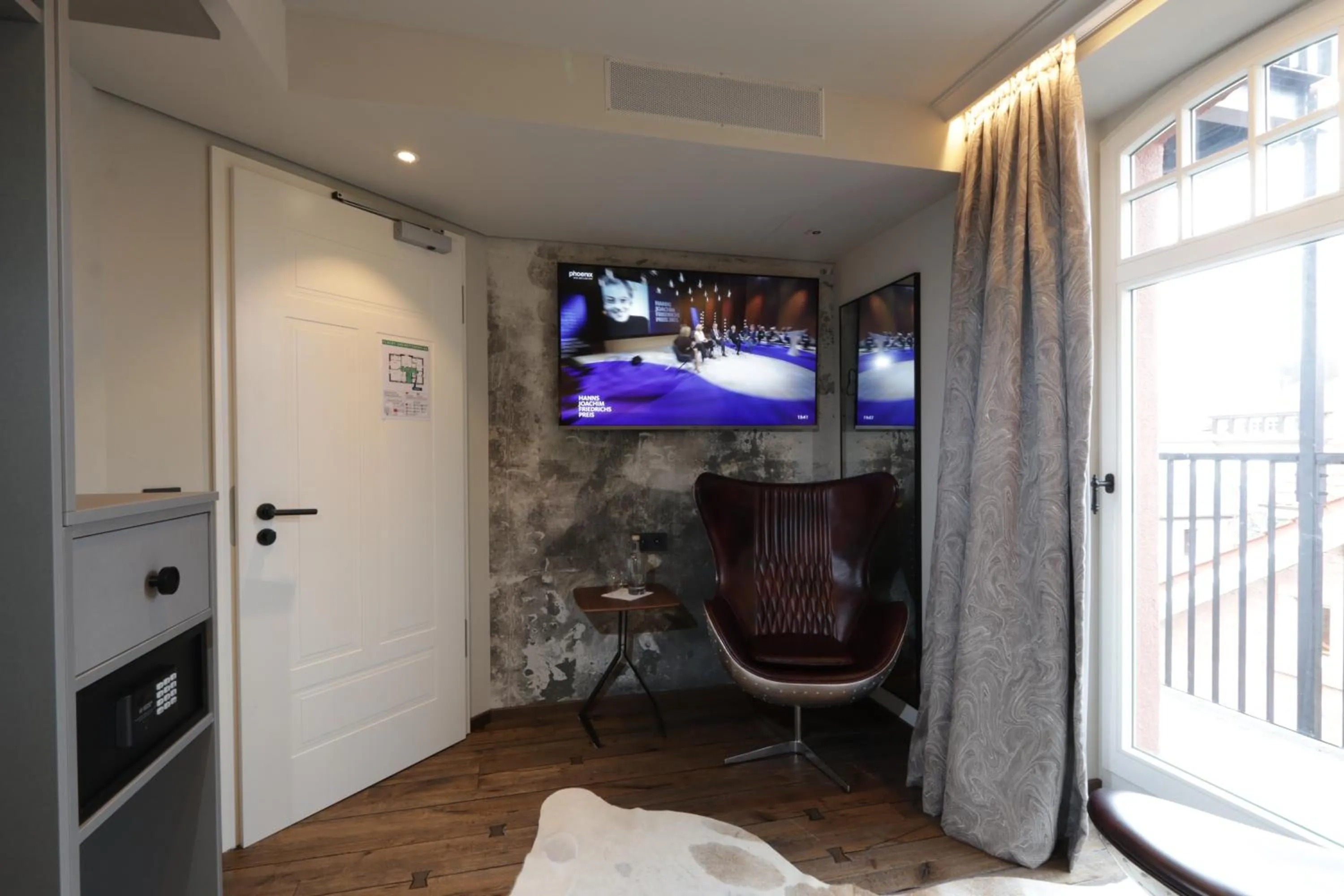 TV and multimedia in REINHARDTs HOTEL