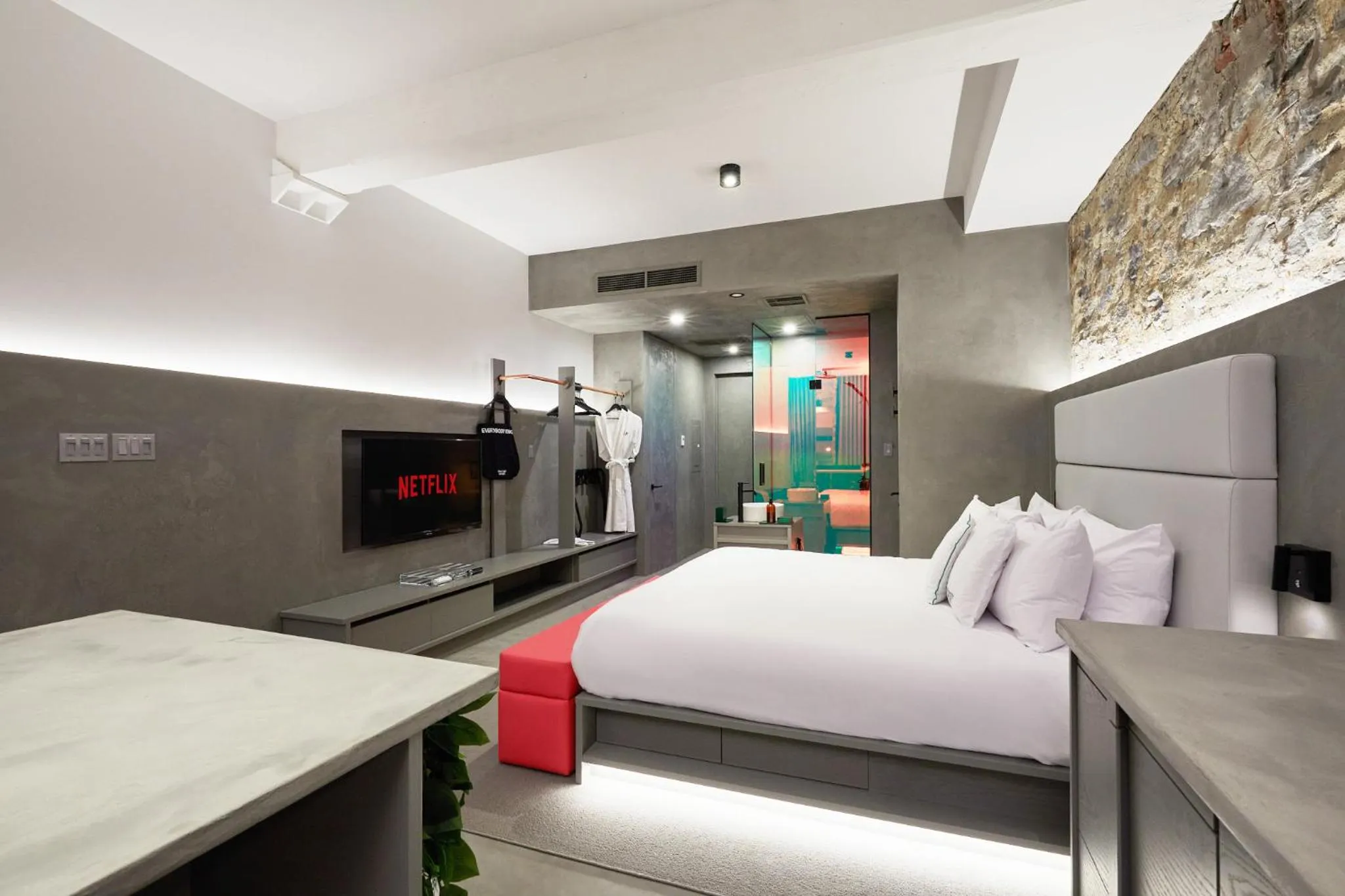 TV and multimedia, Bed in David Hotel