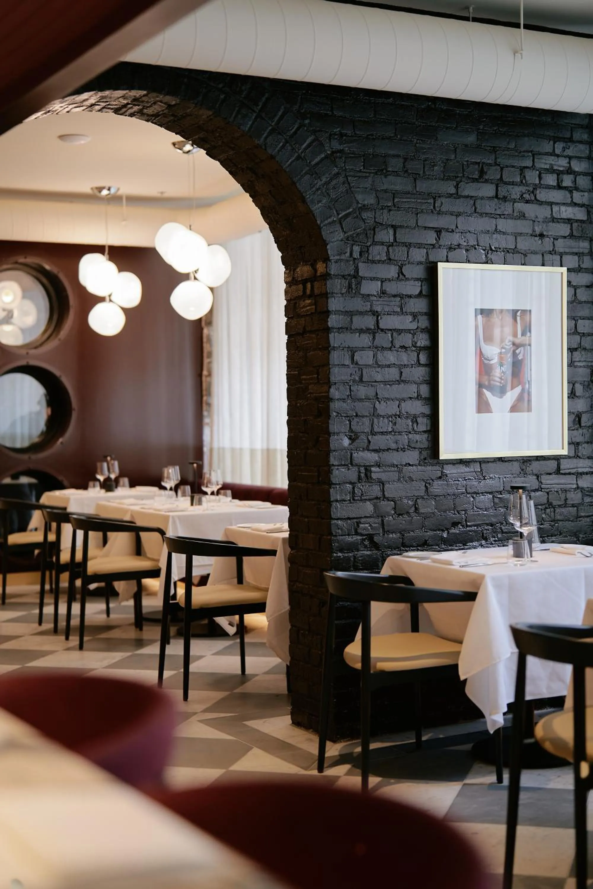 Restaurant/places to eat in David Hotel