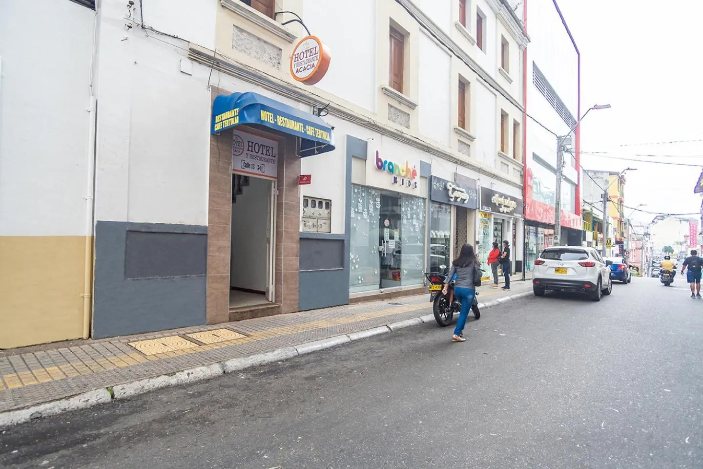 Facade/entrance in Ayenda Acacia