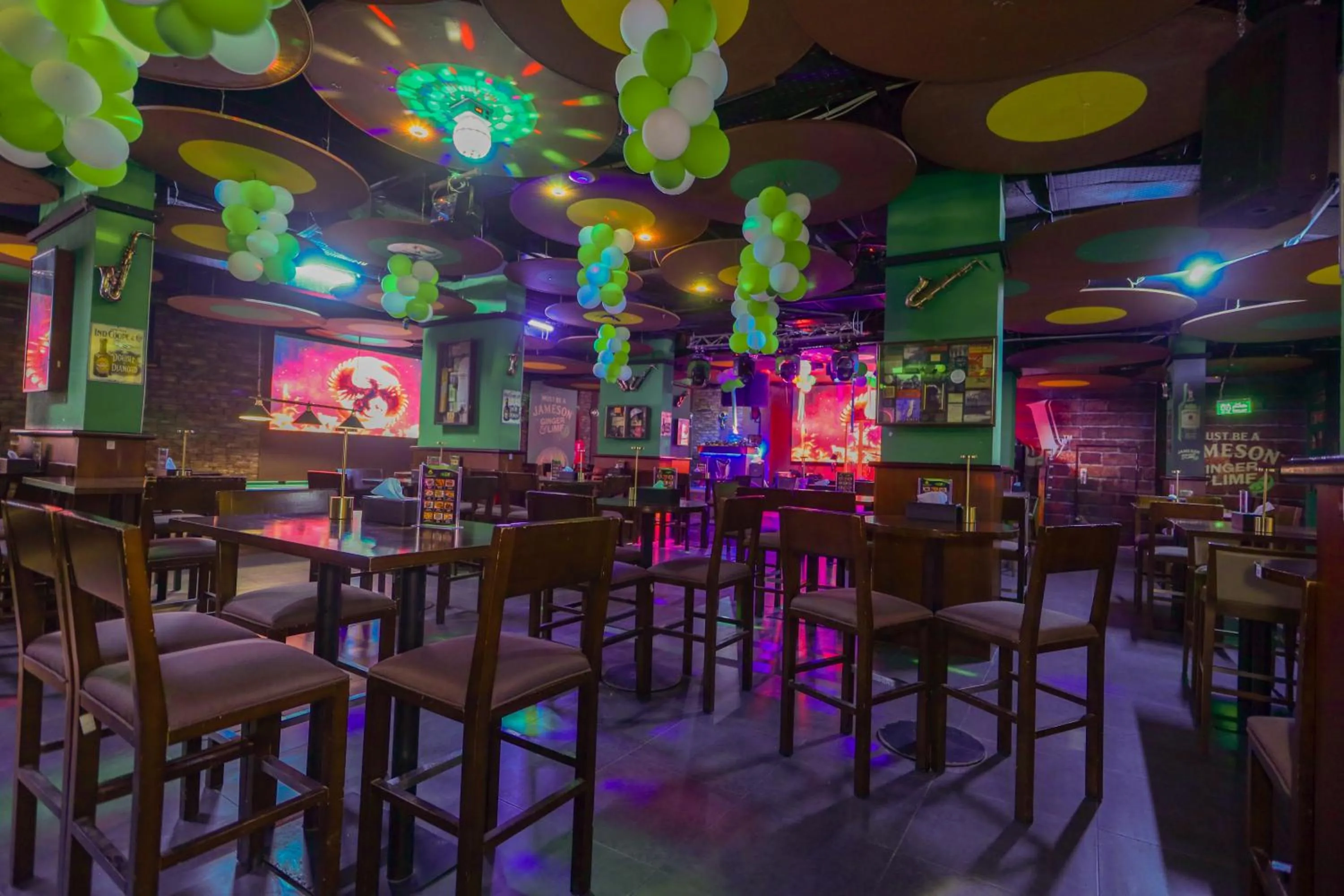 Lounge or bar in Ramee Palace Hotel