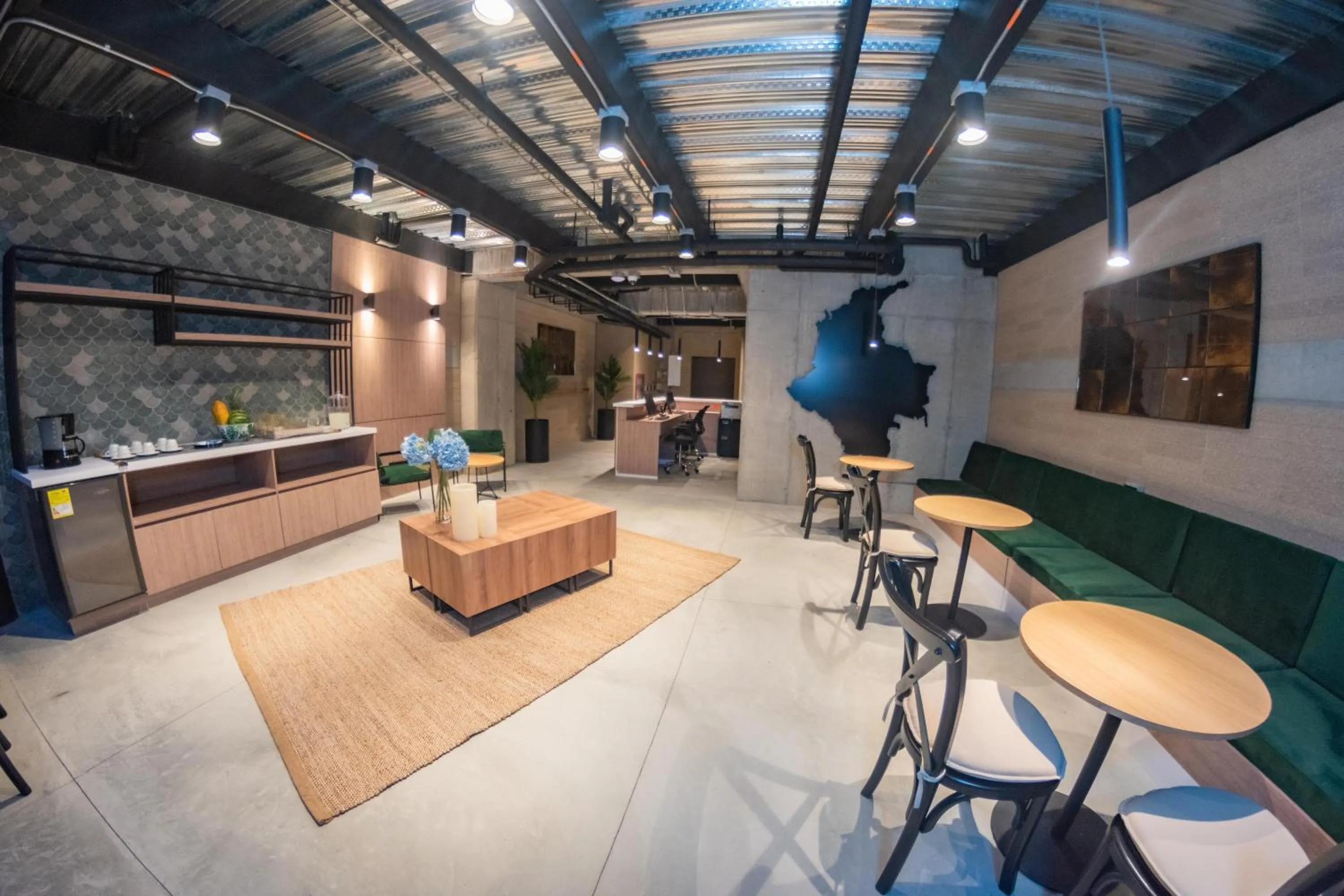 Business facilities in Loft 43