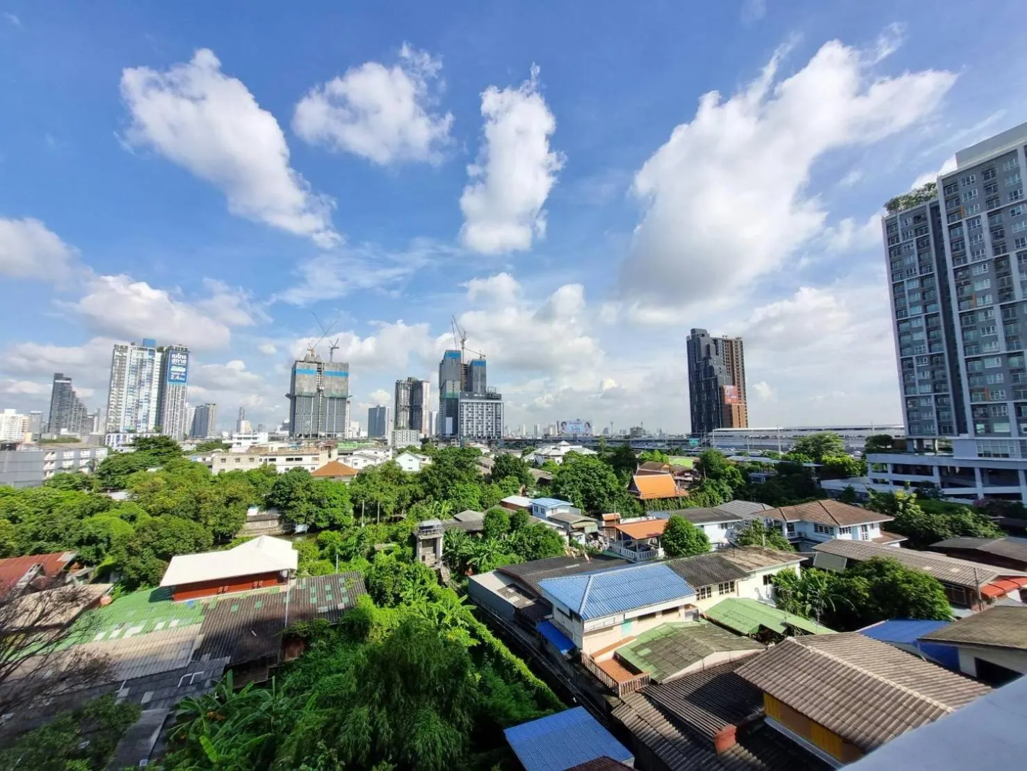 City view in Aqua Residences อควา เรสซิเดนซ์ ห้องพักใหม่ให้เช่า ติดรถไฟฟ้าสถานีวุฒากาศ