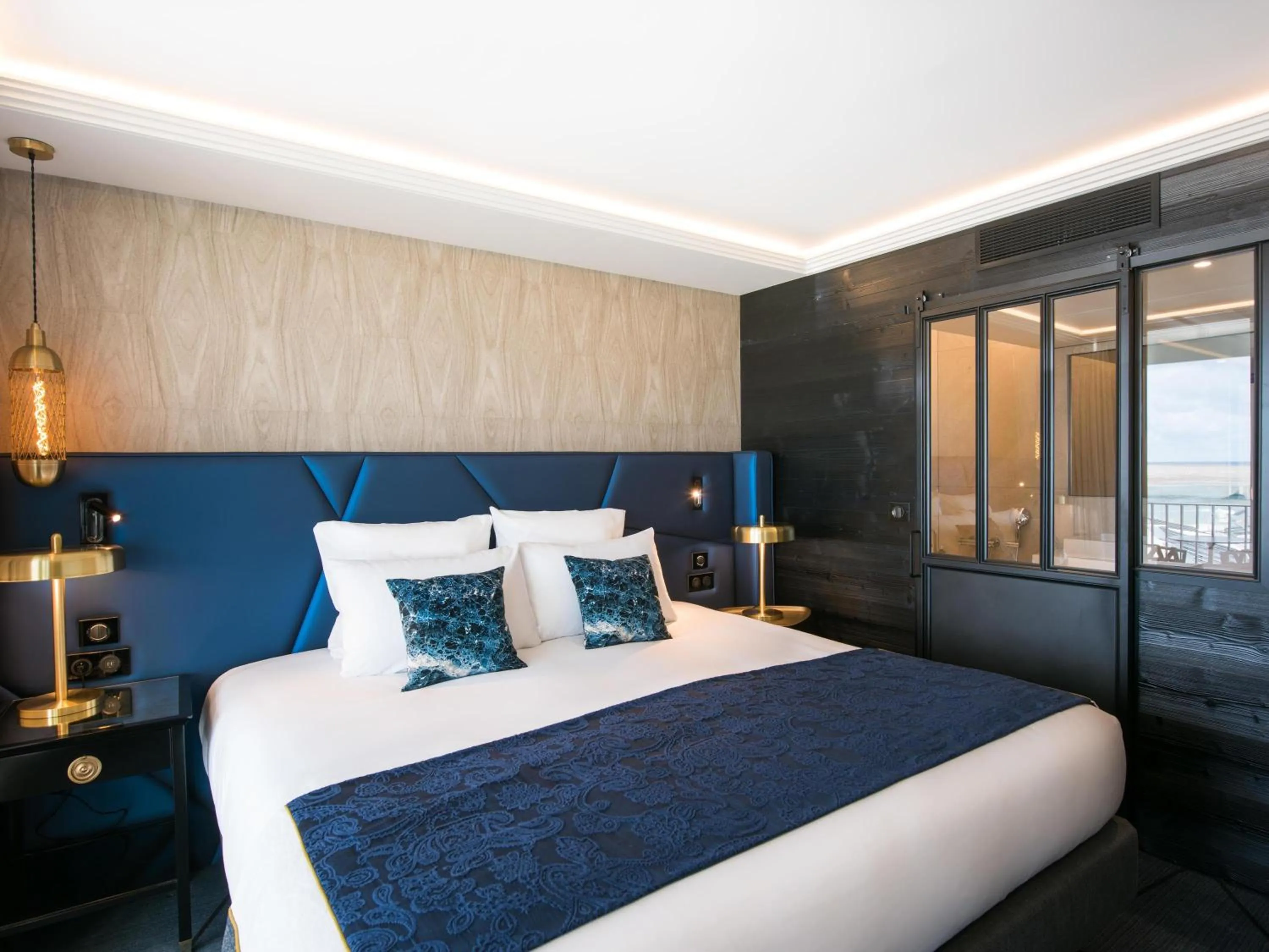 Bedroom, Bed in La Grande Terrasse Hotel & Spa La Rochelle - MGallery Collection