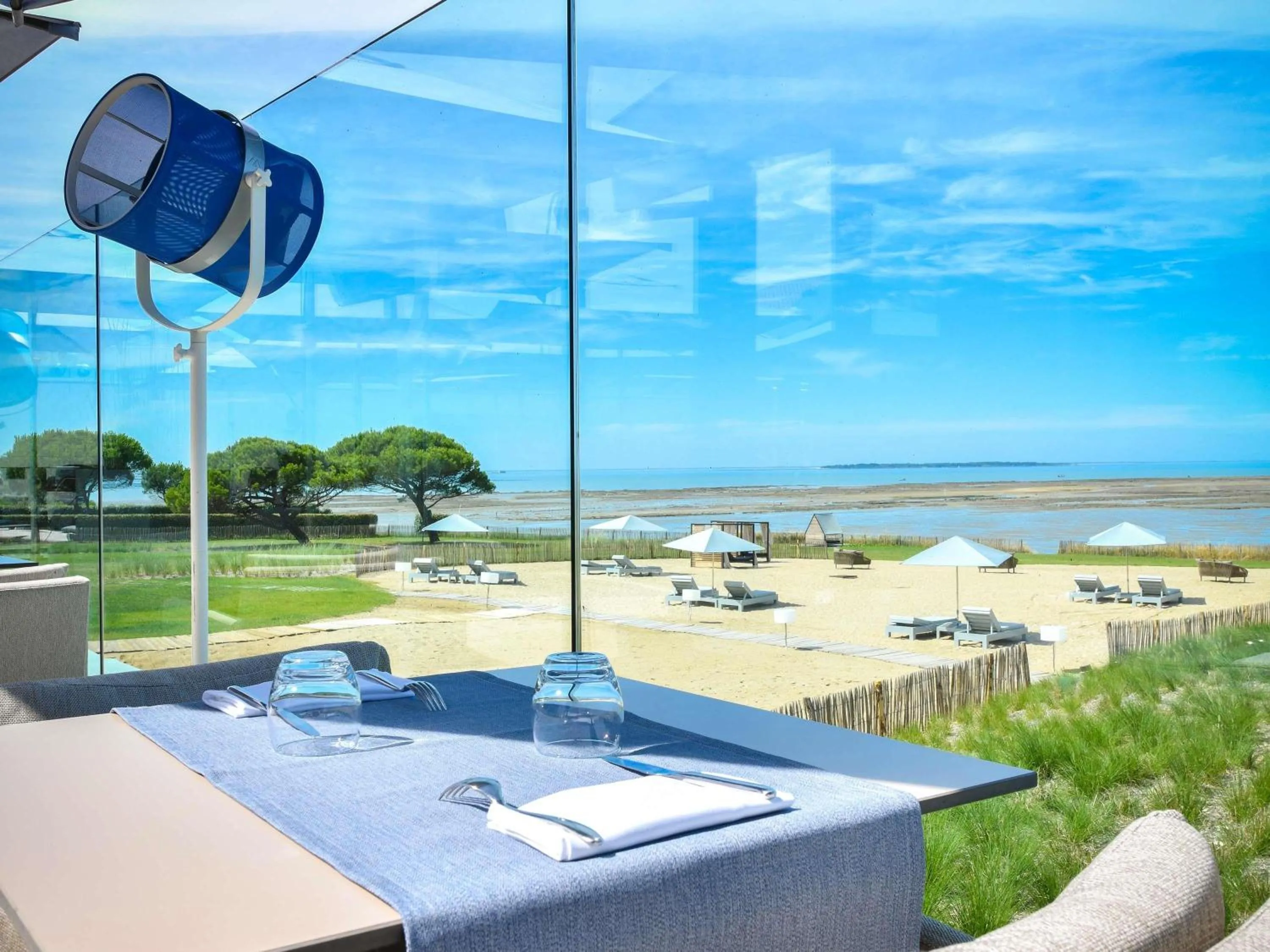 Restaurant/places to eat in La Grande Terrasse Hotel & Spa La Rochelle - MGallery Collection